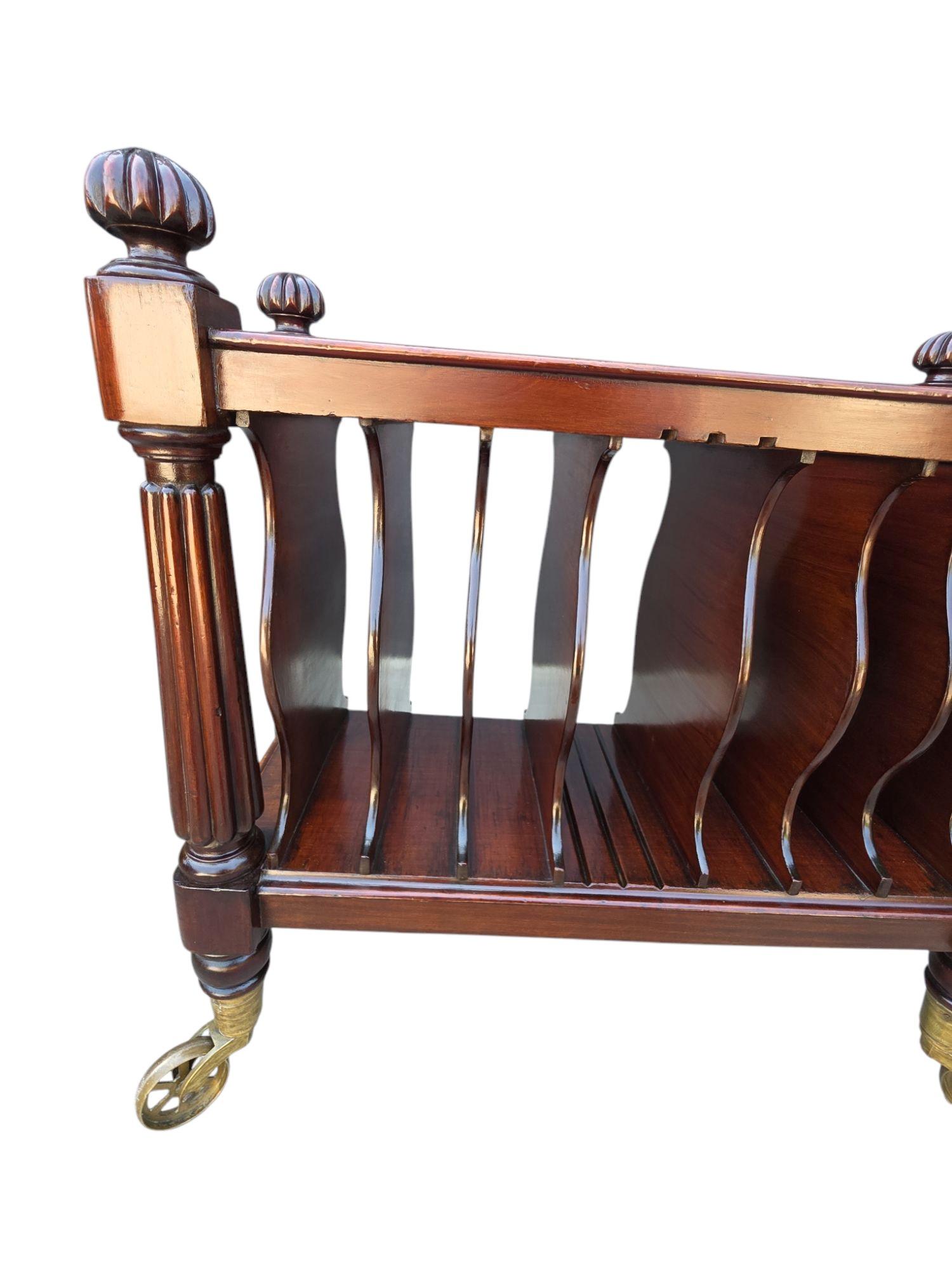 Canterbury de la Regencia Inglesa del Siglo XIX Latón en venta
