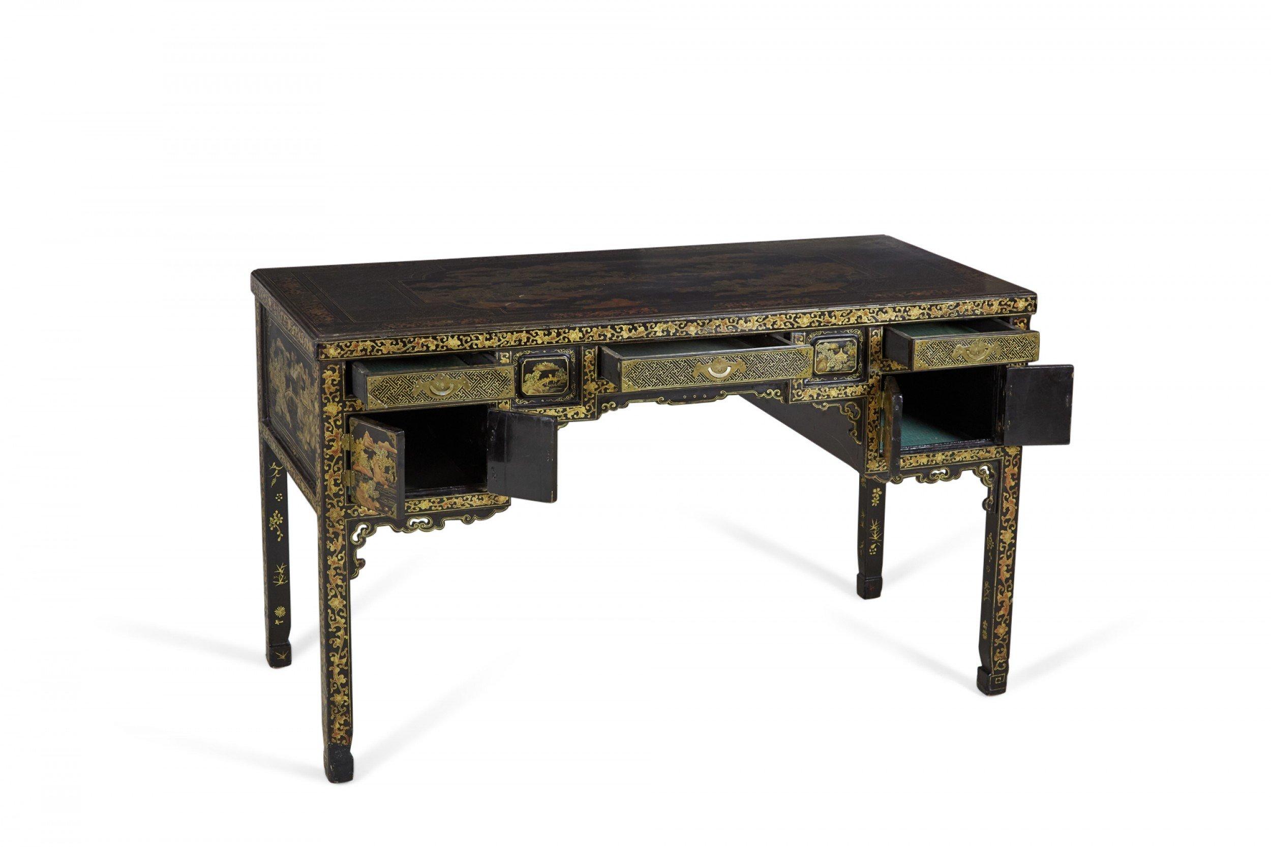 19th Century English Regency Chinese Export Gilt Black Lacquer Desk For Sale 4