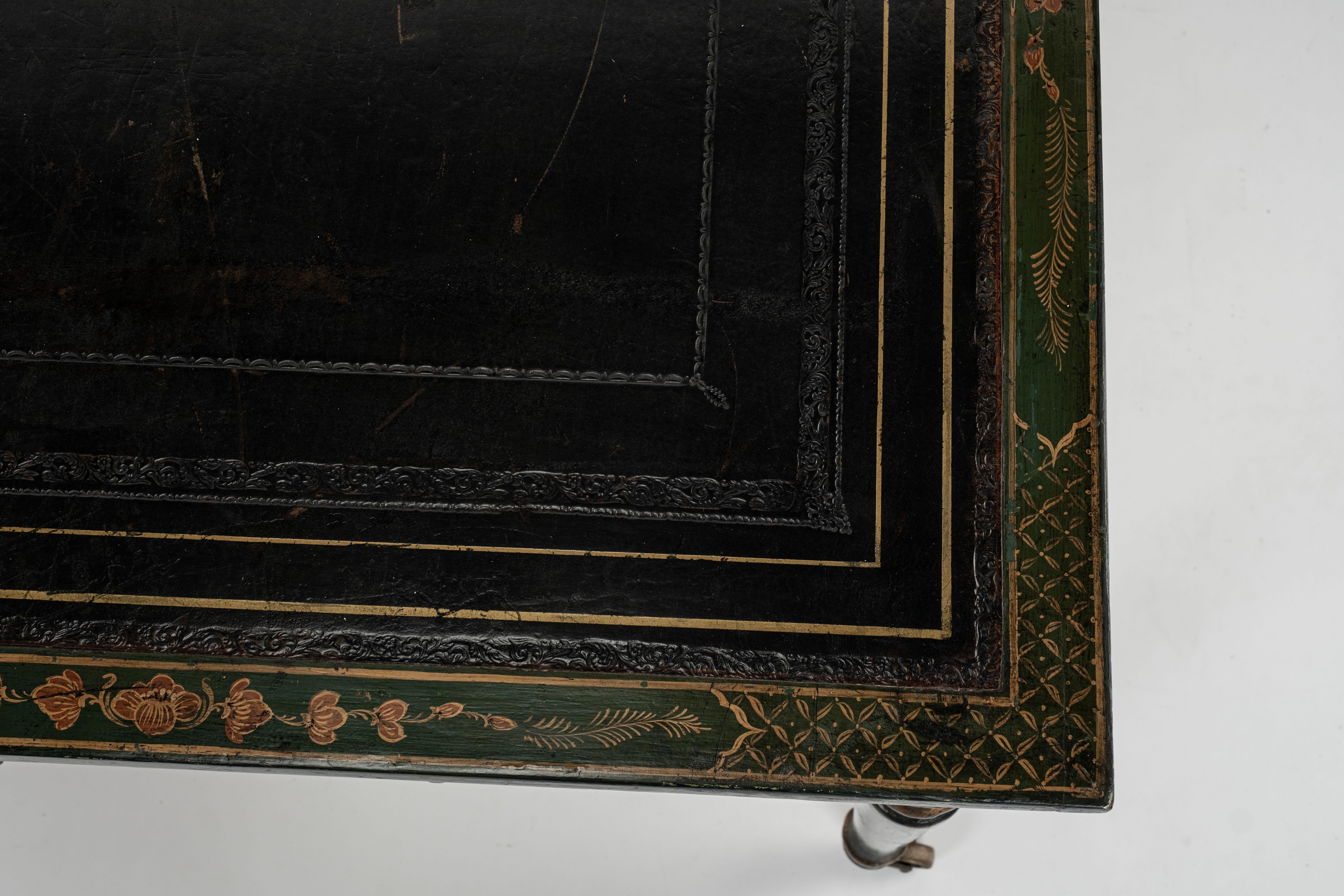 Englischer Regency-Chinoiserie-Bibliotheks-Schreibtisch oder Tisch aus dem 19. Jahrhundert im Angebot 8