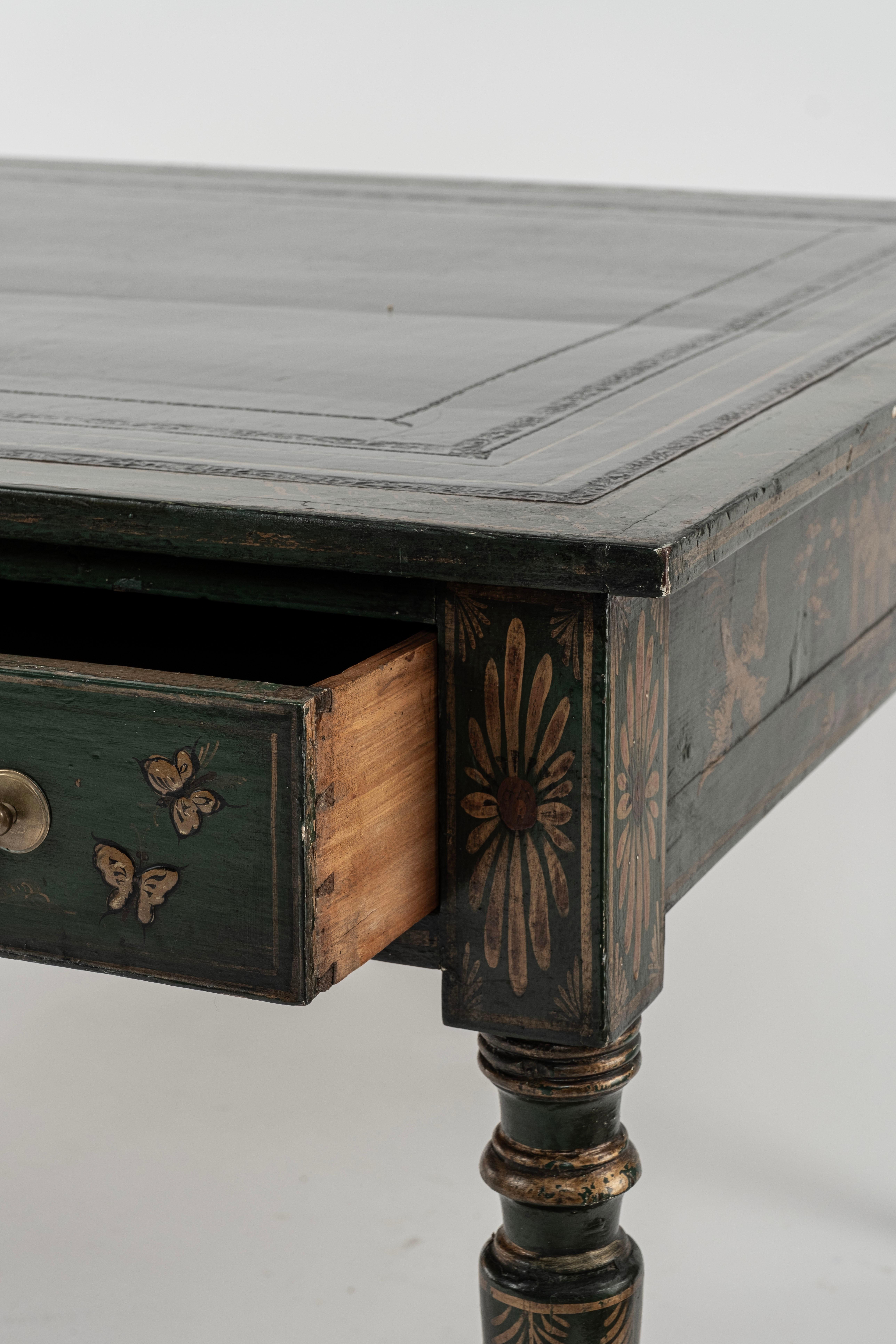 Englischer Regency-Chinoiserie-Bibliotheks-Schreibtisch oder Tisch aus dem 19. Jahrhundert im Angebot 3