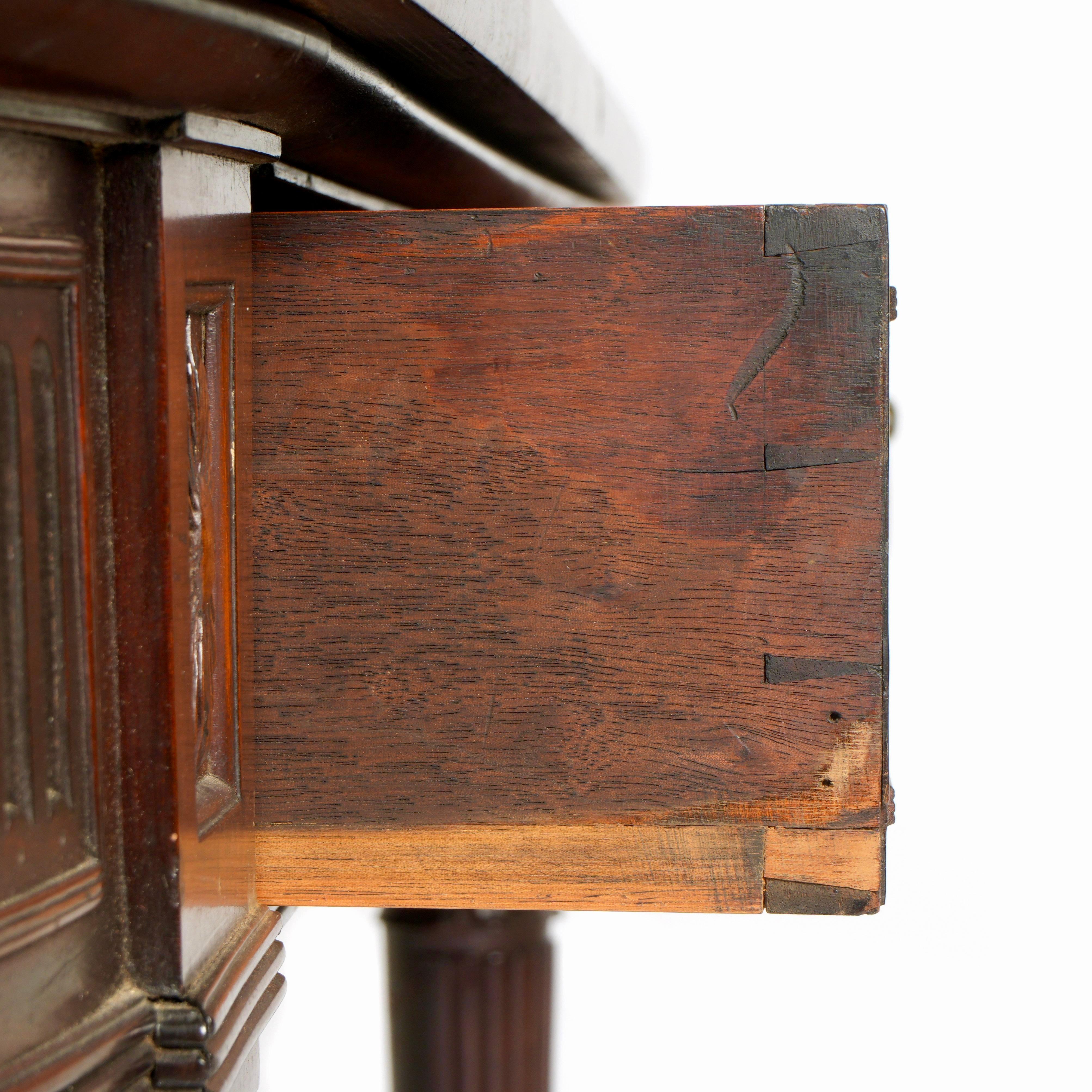 Console/table de service Regency anglaise du 19ème siècle en vente 1