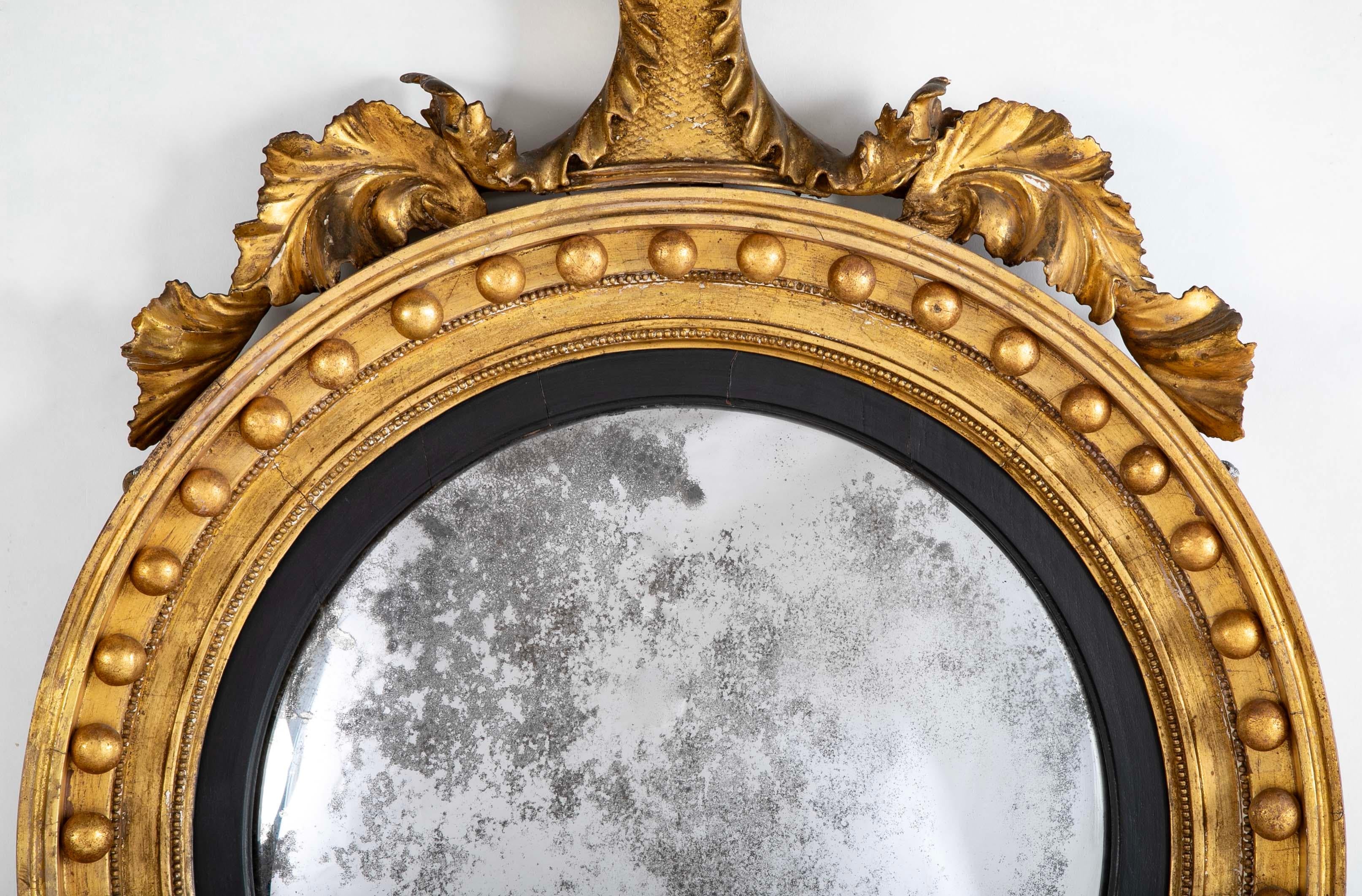 19th Century English Regency Gilt Wood Convex Mirror with Carved Eagle In Good Condition For Sale In Stamford, CT