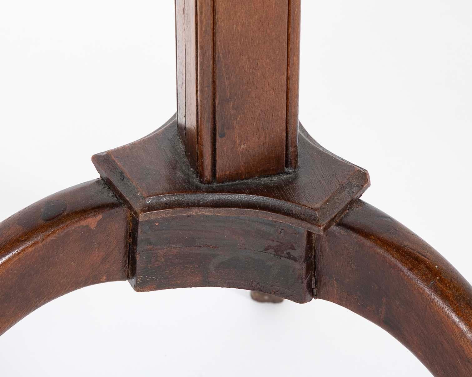 Regencia inglesa del siglo XIX Candelabro de caoba con pedestal ajustable en venta 2