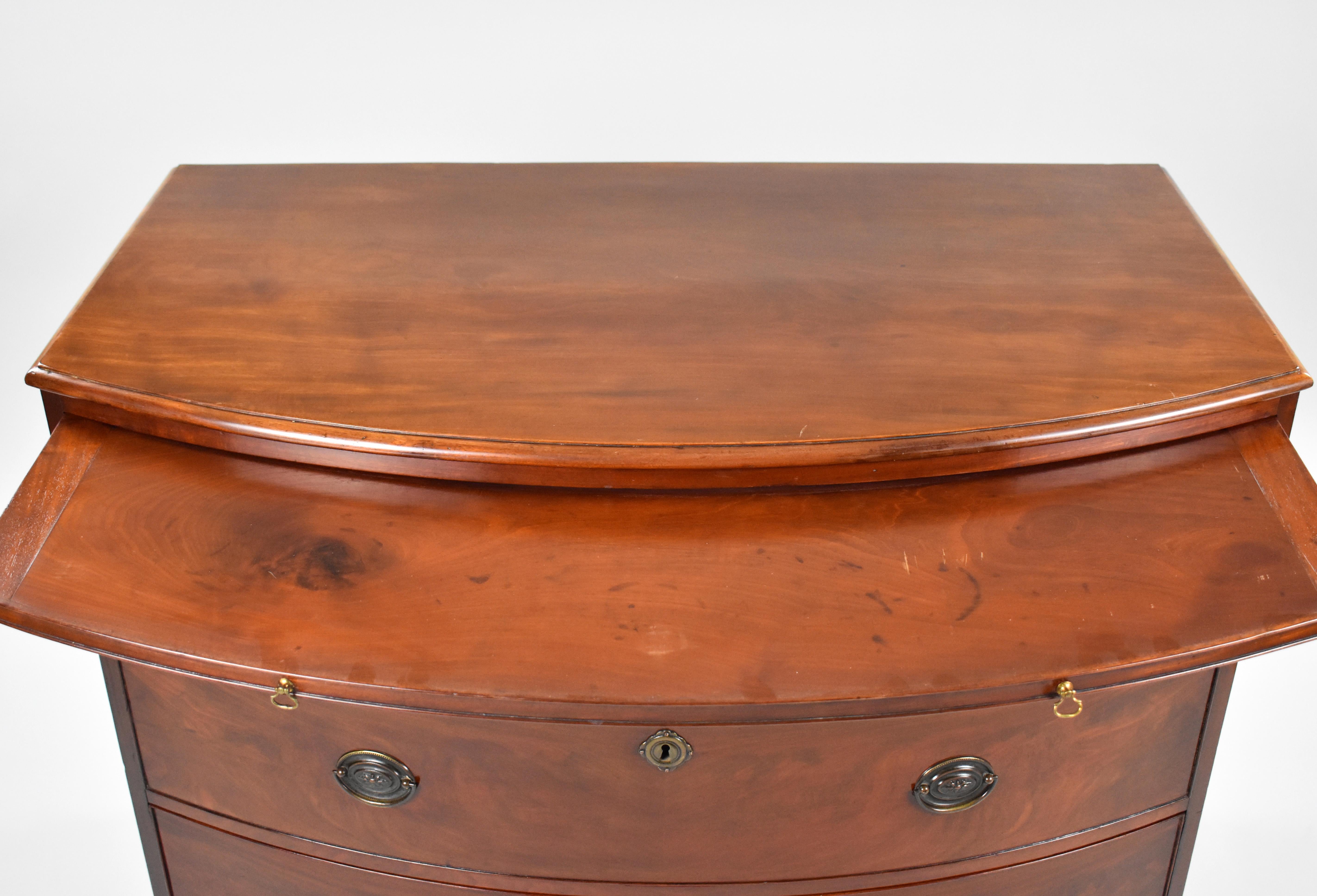 19th Century English Regency Mahogany Bow Front Chest of Drawers For Sale 5