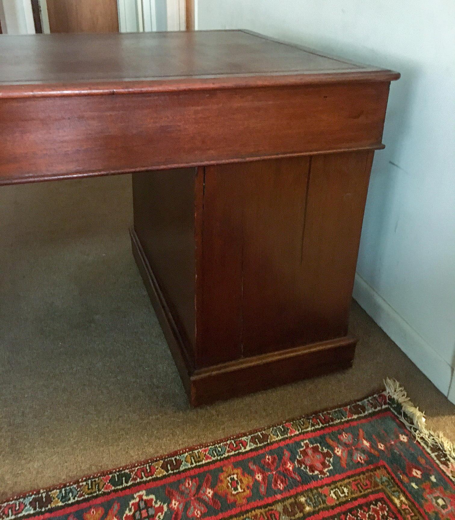 19th century English Regency Mahogany Desk 5