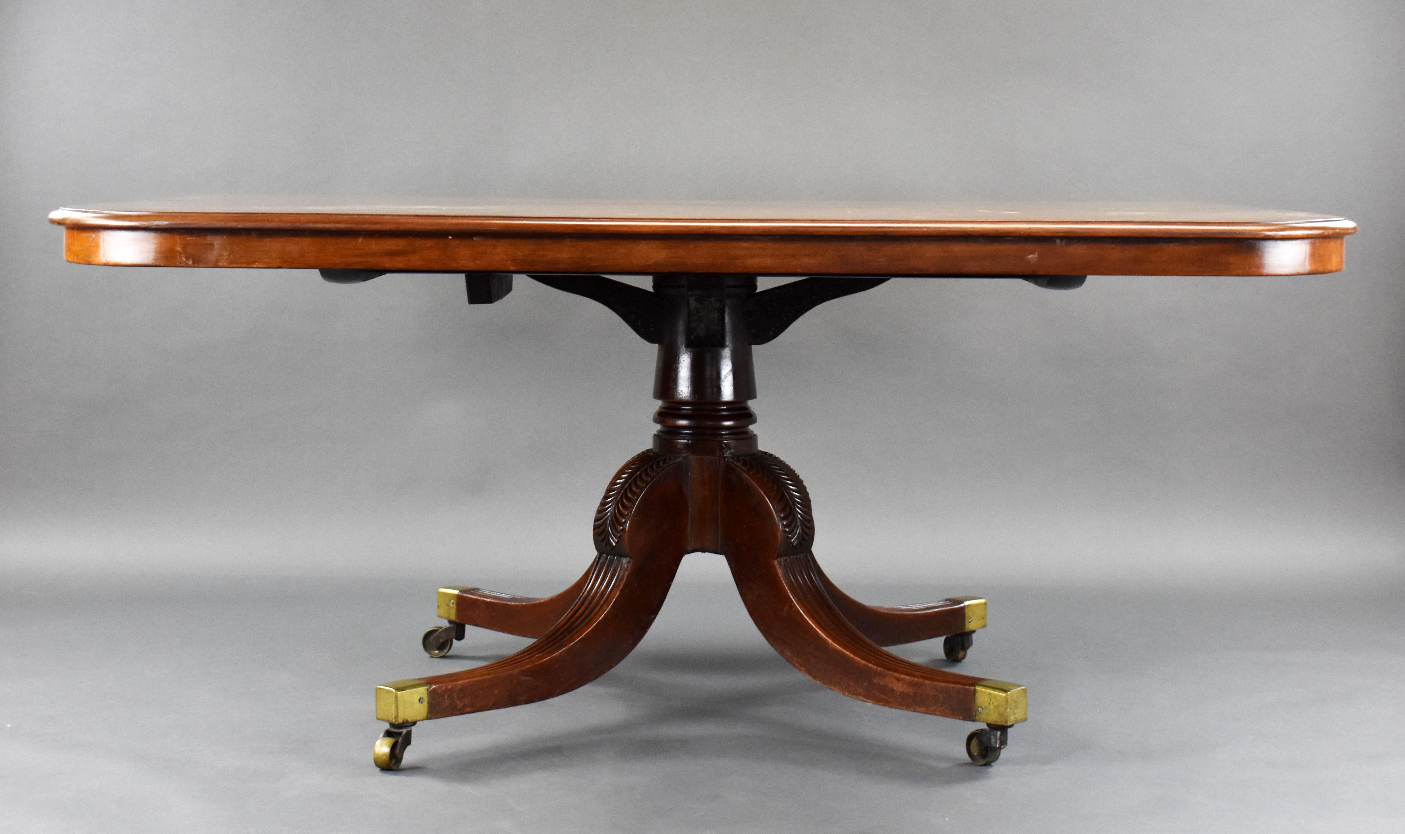 Brass 19th Century English Regency Mahogany Dining Table For Sale