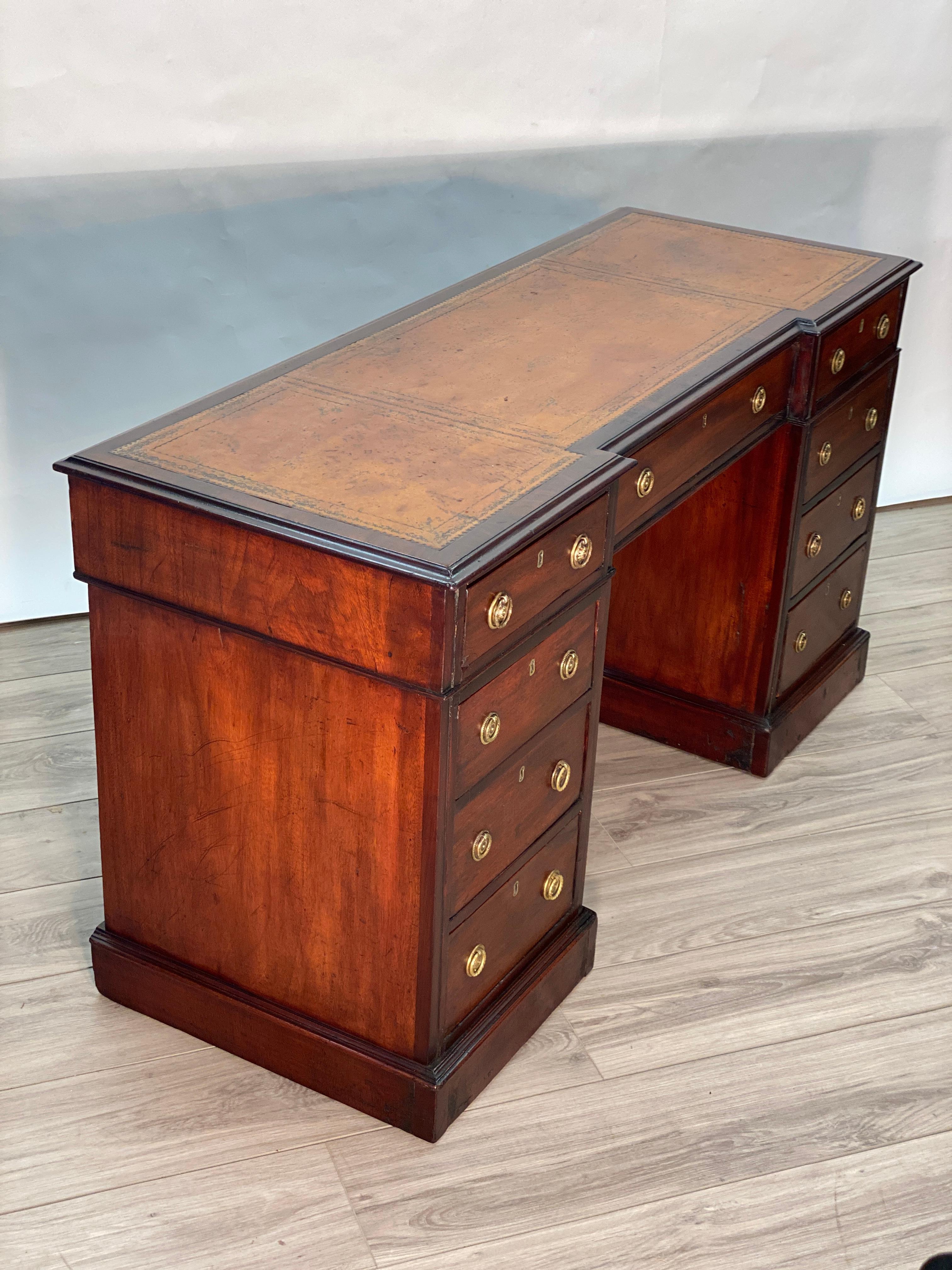 Early 19th Century 19th Century English Regency Mahogany Knee Hole Pedestal Desk