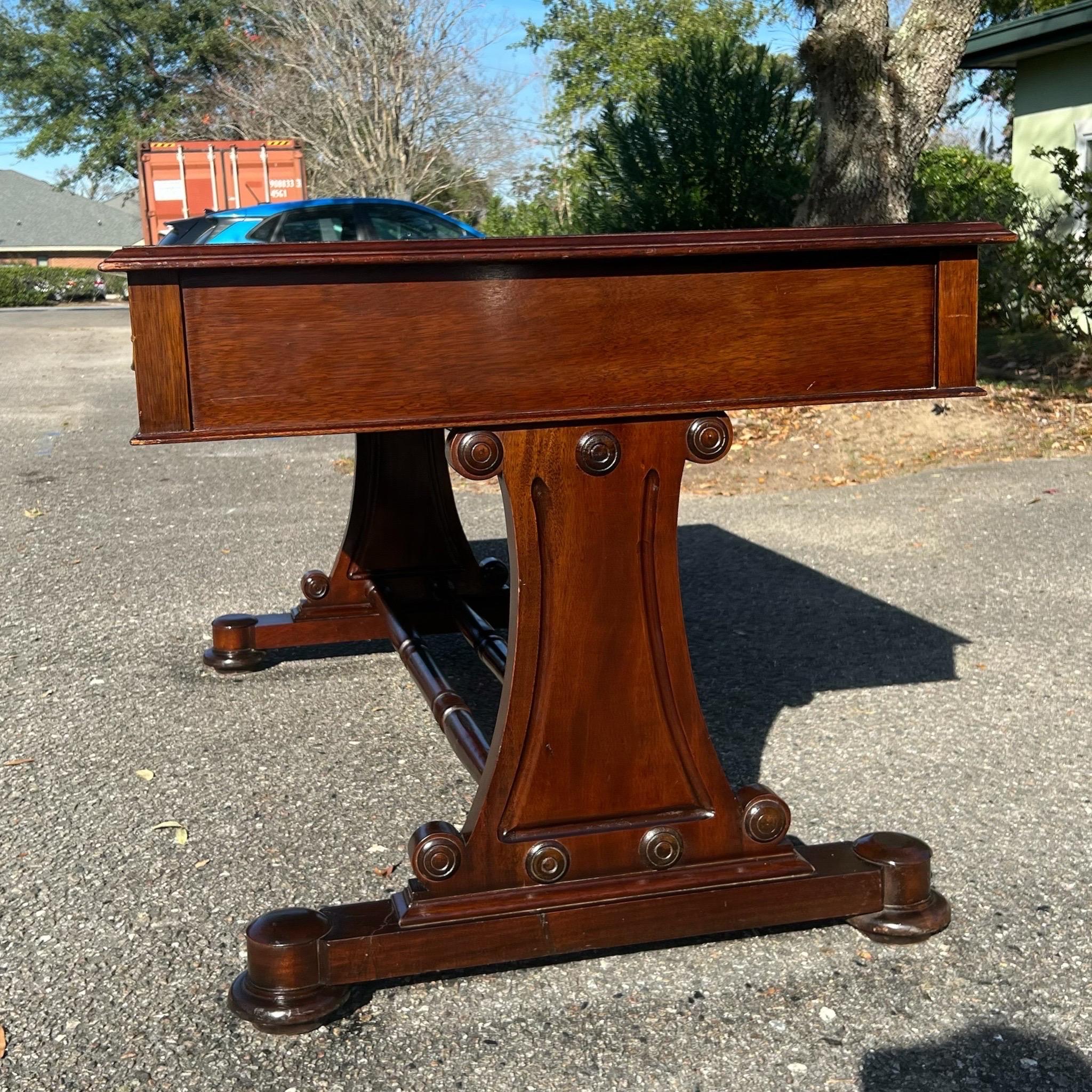 19th Century English Regency Mahogany Leather Top Writing Desk For Sale 3