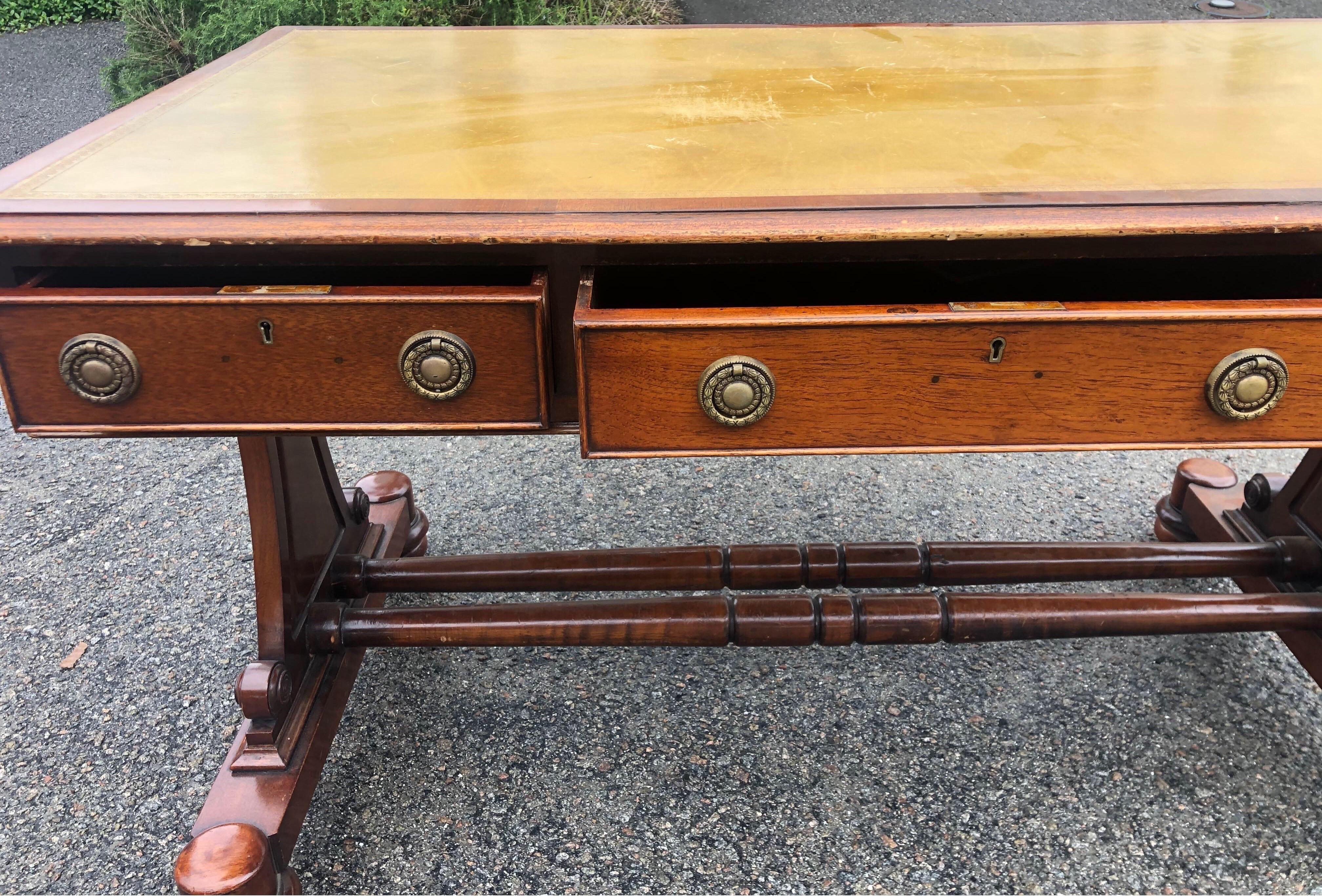 19th Century English Regency Mahogany Leather Top Writing Desk  4