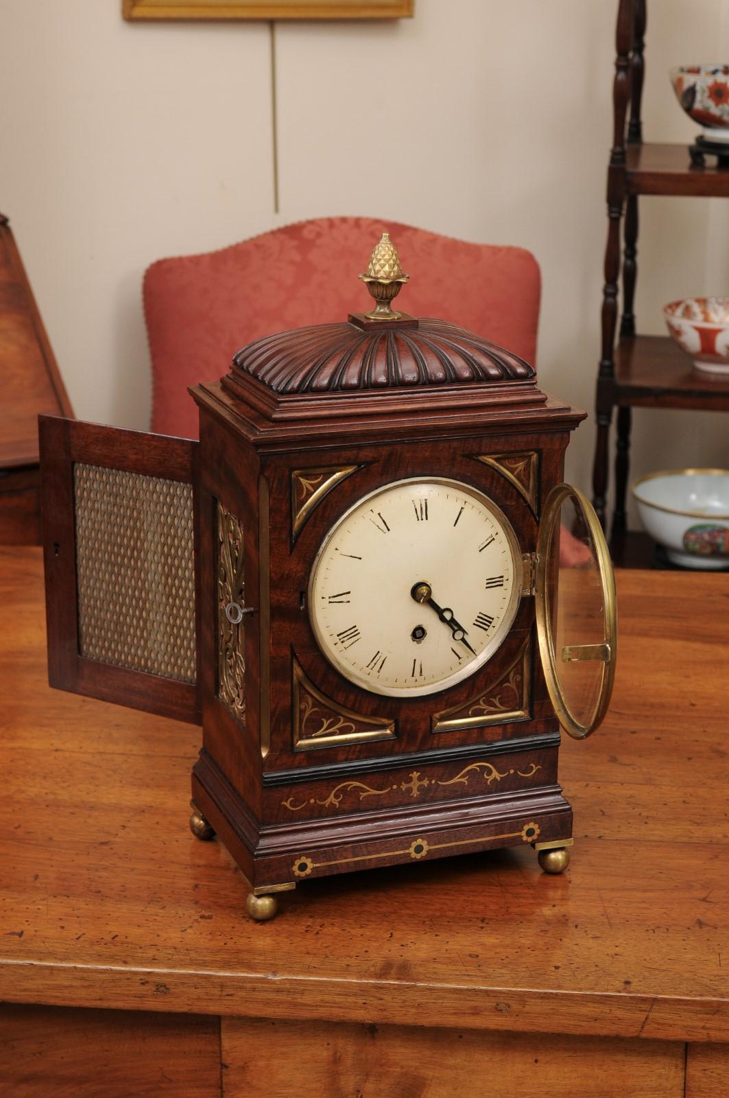 19th Century English Regency Mahogany Mantel Clock with Brass Inlay In Good Condition For Sale In Atlanta, GA