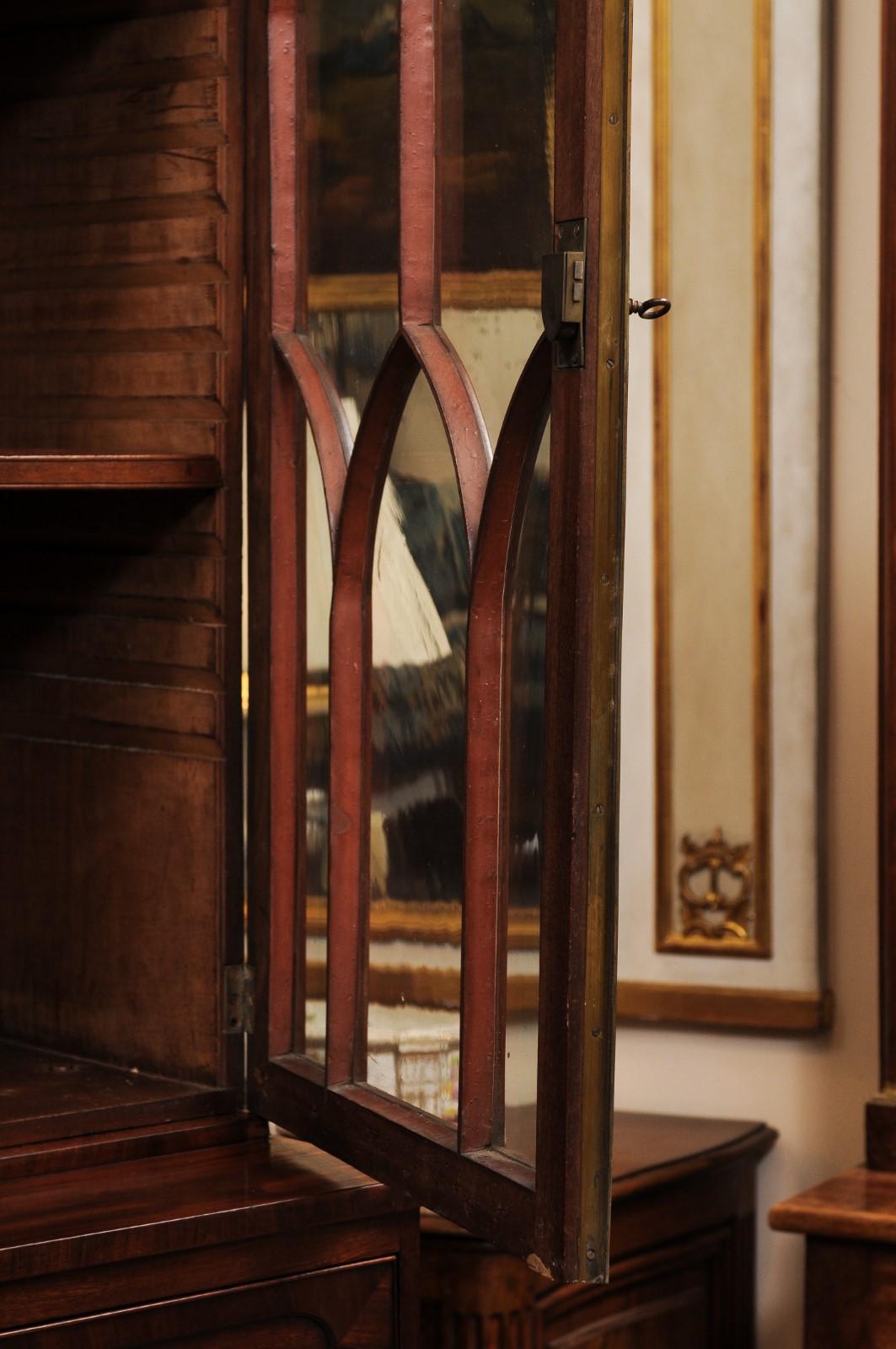 Libreria inglese Regency in mogano del XIX secolo con pomelli in ottone in vendita 12