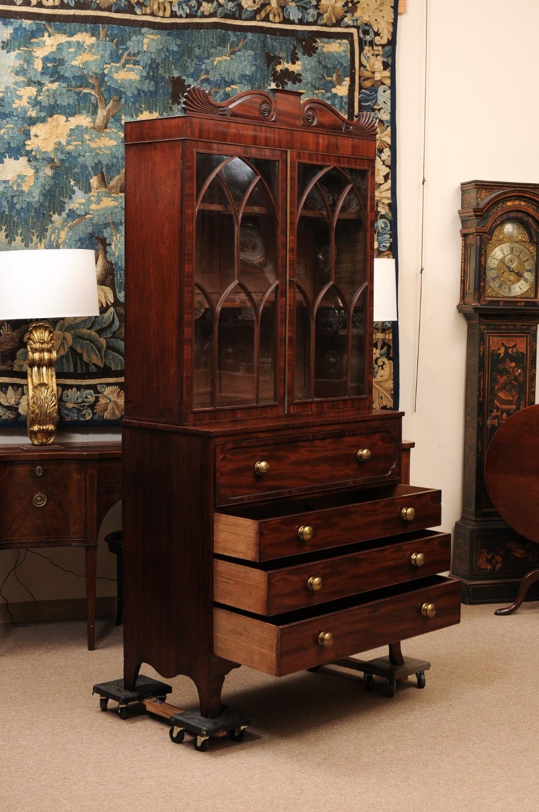 Libreria inglese Regency in mogano del XIX secolo con pomelli in ottone in vendita 1