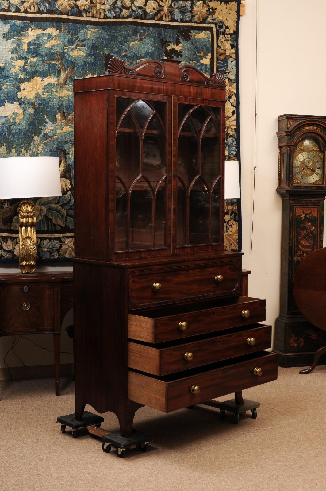 Libreria inglese Regency in mogano del XIX secolo con pomelli in ottone in vendita 3