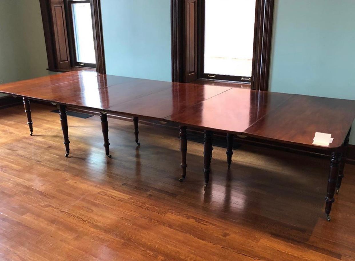 19th Century English Regency Mahogany Triple Console Base Dining Table In Good Condition In Charleston, SC