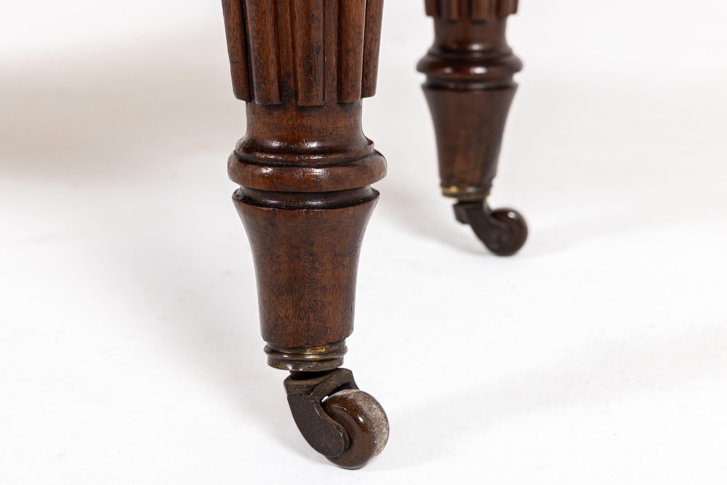 19th Century English Regency Mahogany Window Seat (Attributed to Gillows) For Sale 1
