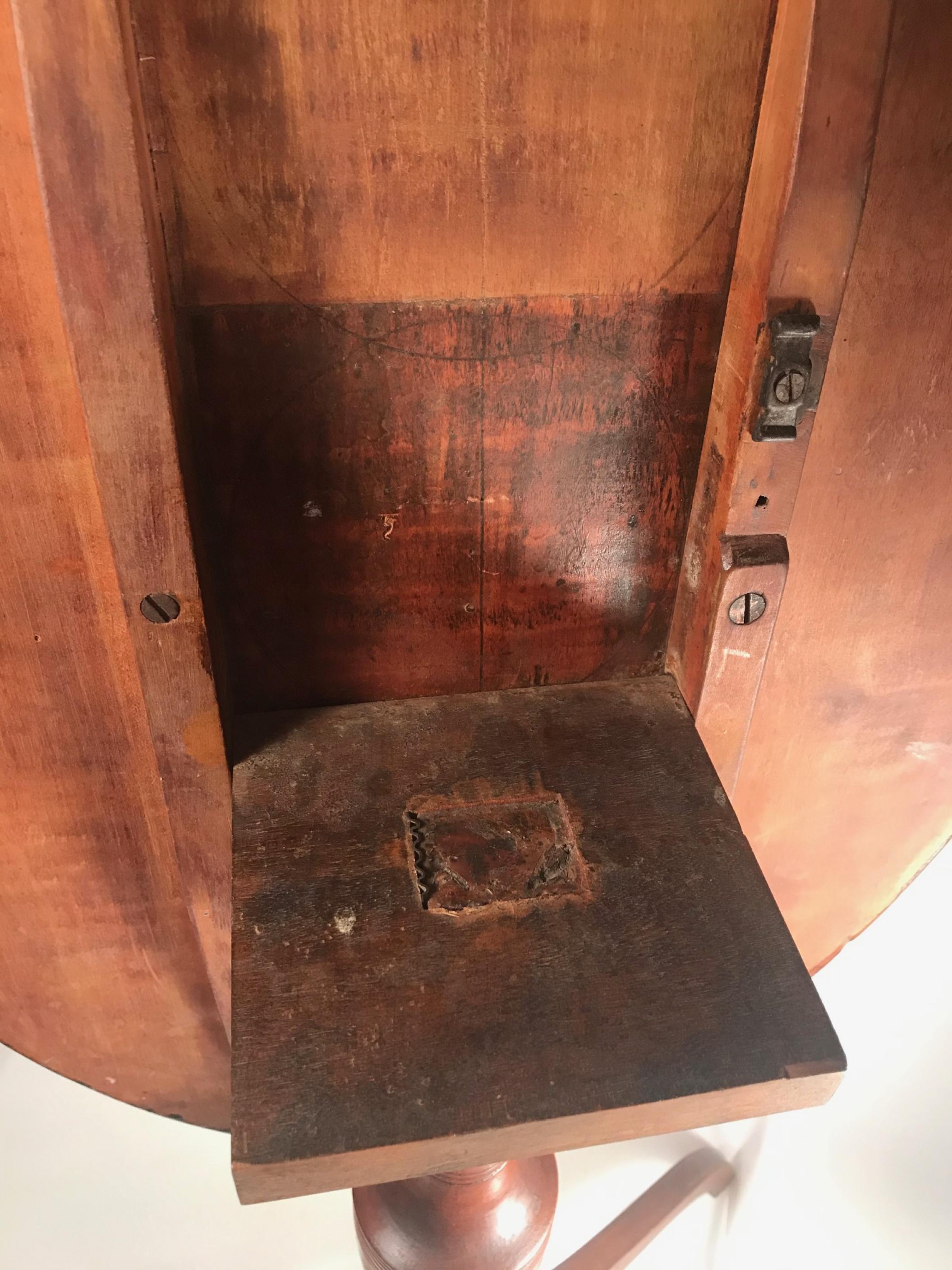 19th Century English Regency Maple Tripod Tilt-Top Side Table 2