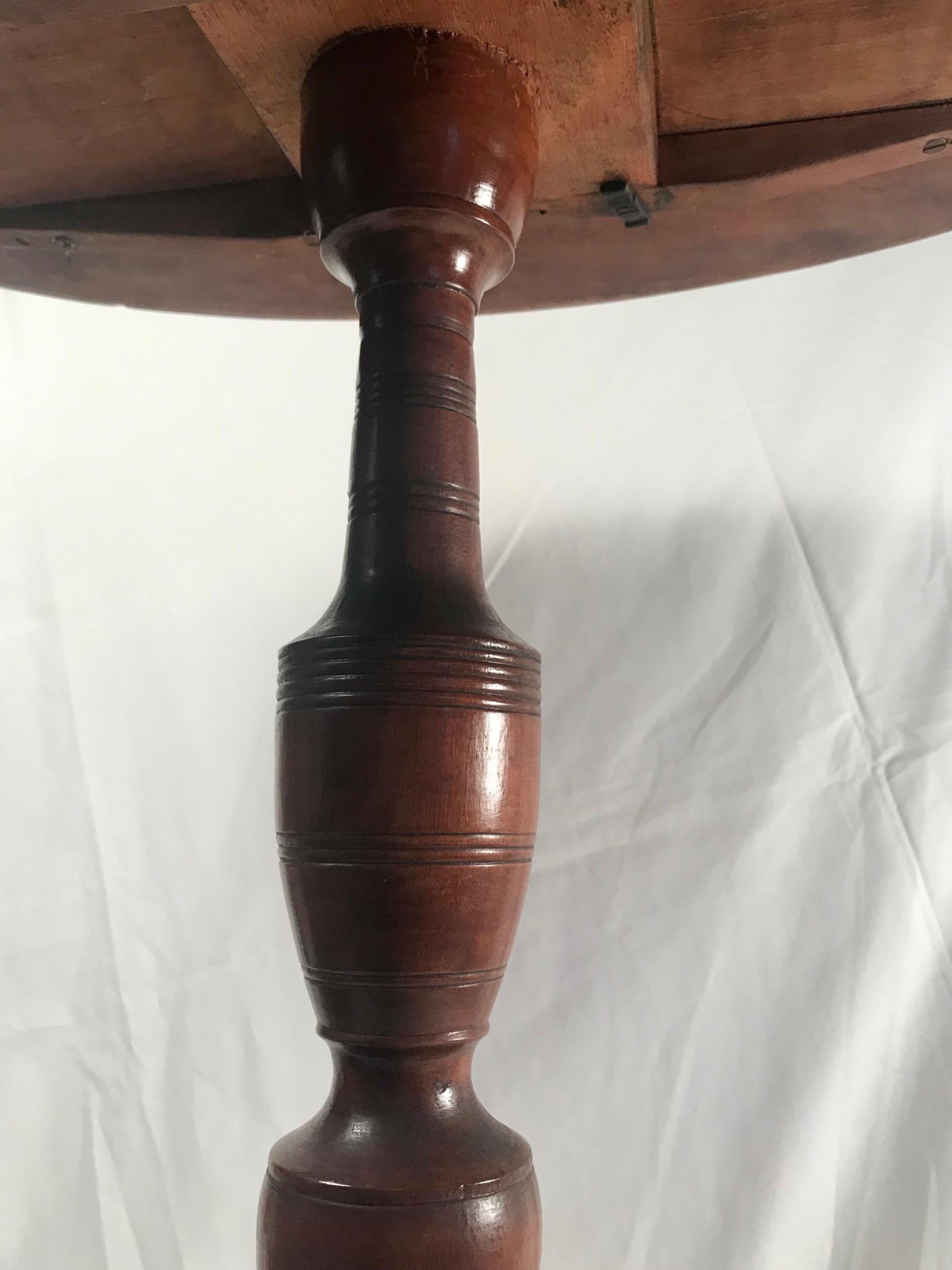 19th Century English Regency Maple Tripod Tilt-Top Side Table 4
