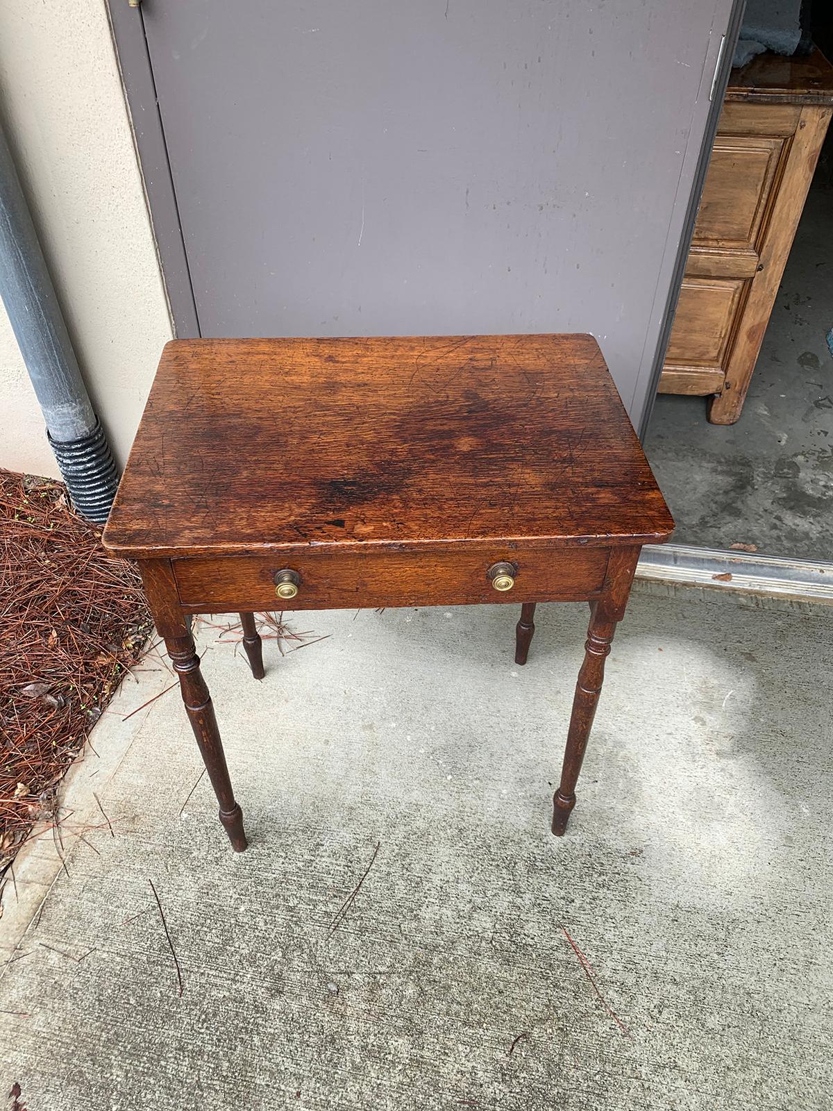 19th Century English Regency Oak Table with One Drawer 11