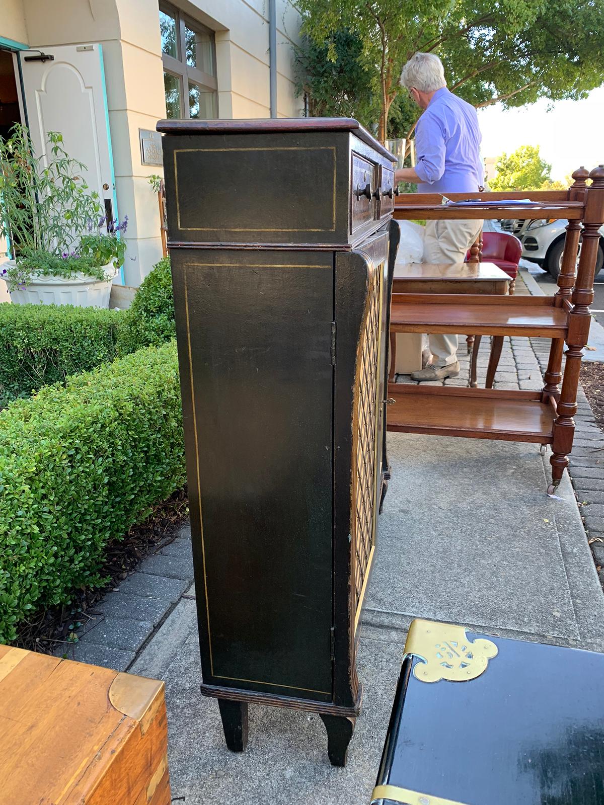 19th Century English Regency Painted Cabinet with Two Drawers and Two Doors In Good Condition In Atlanta, GA
