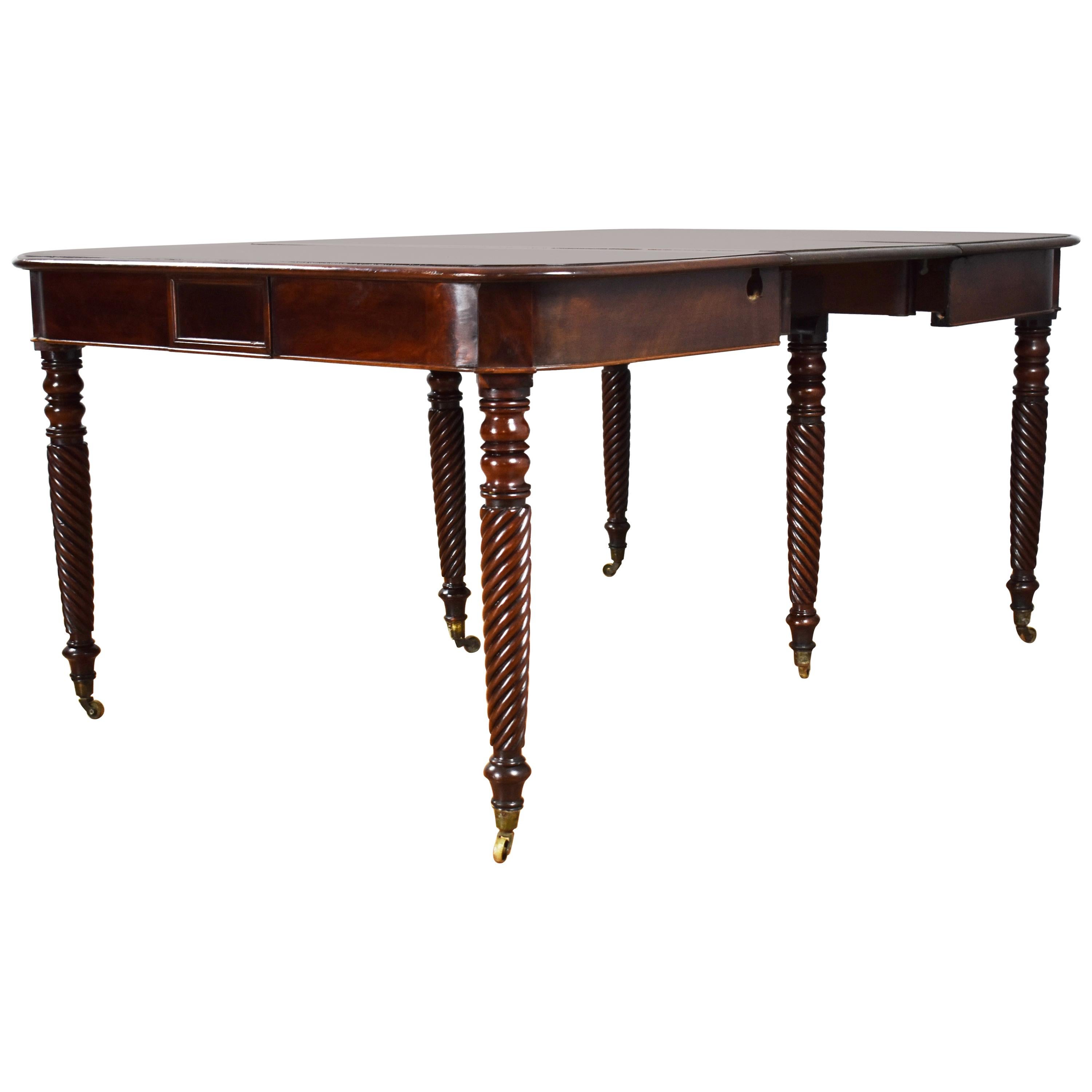 19th Century English Regency Period Mahogany Accordion Dining Table