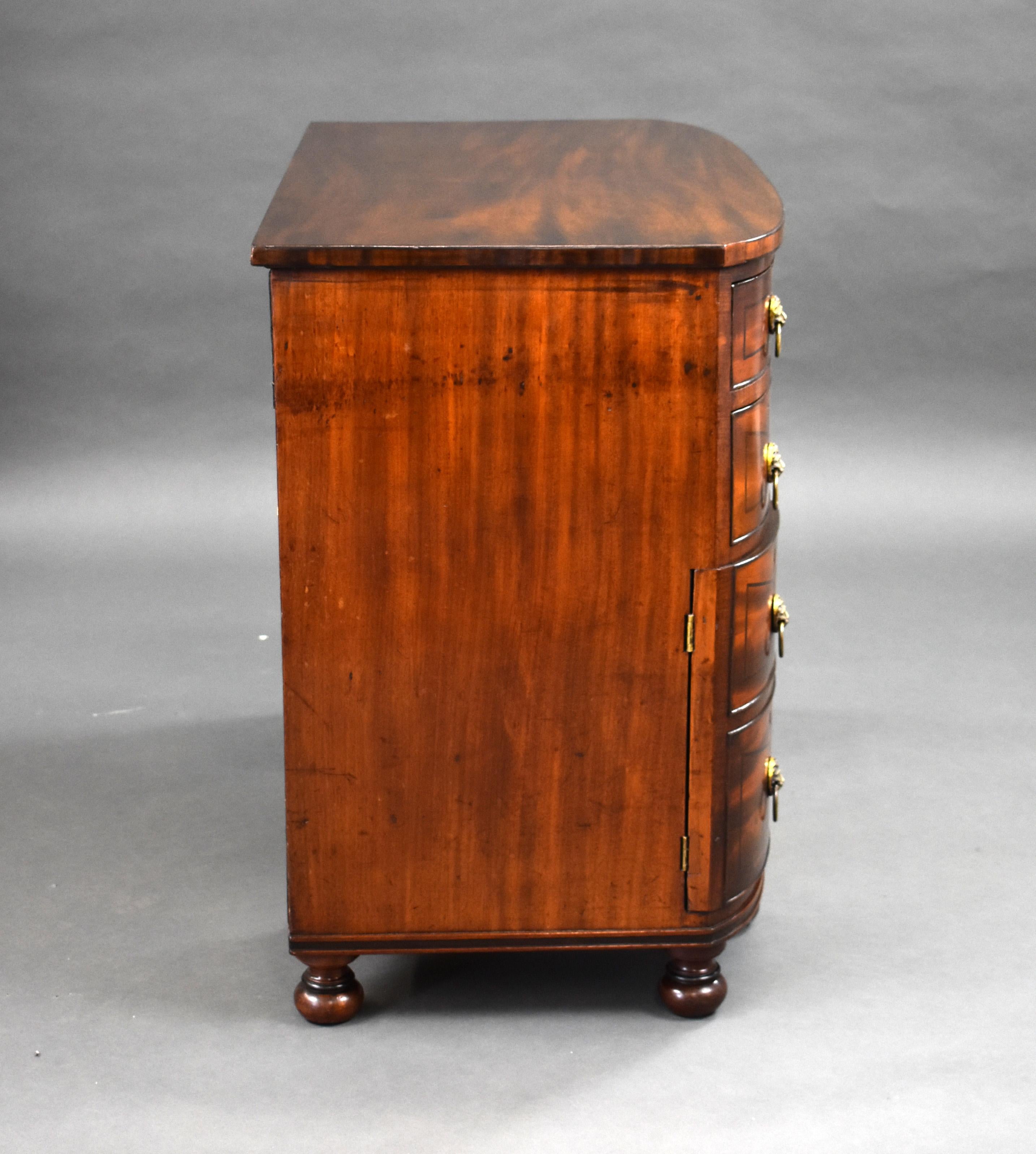 19th Century English Regency Period Mahogany Gentleman's Dressing Chest For Sale 13