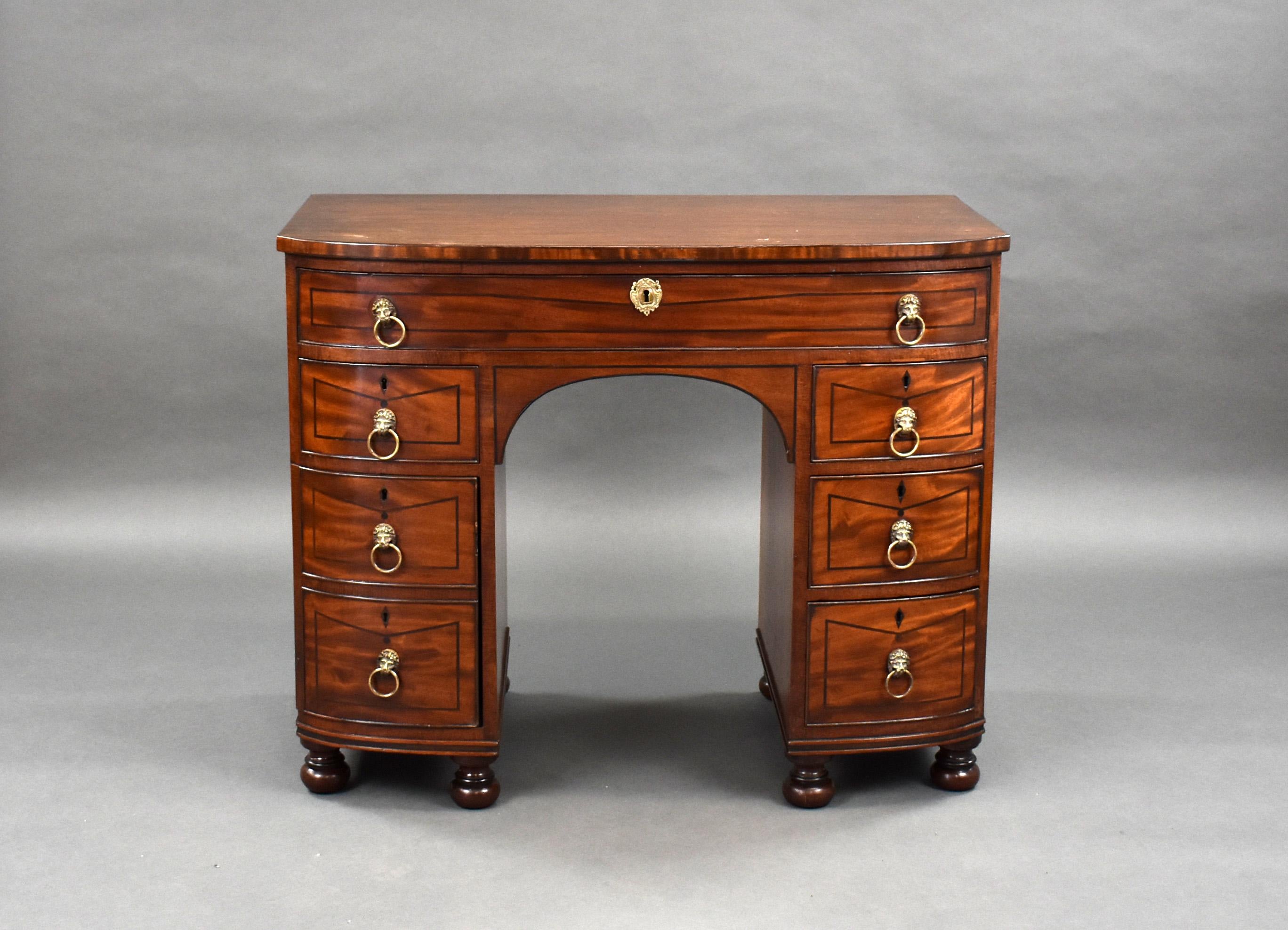 19th Century English Regency Period Mahogany Gentleman's Dressing Chest In Good Condition For Sale In Chelmsford, Essex