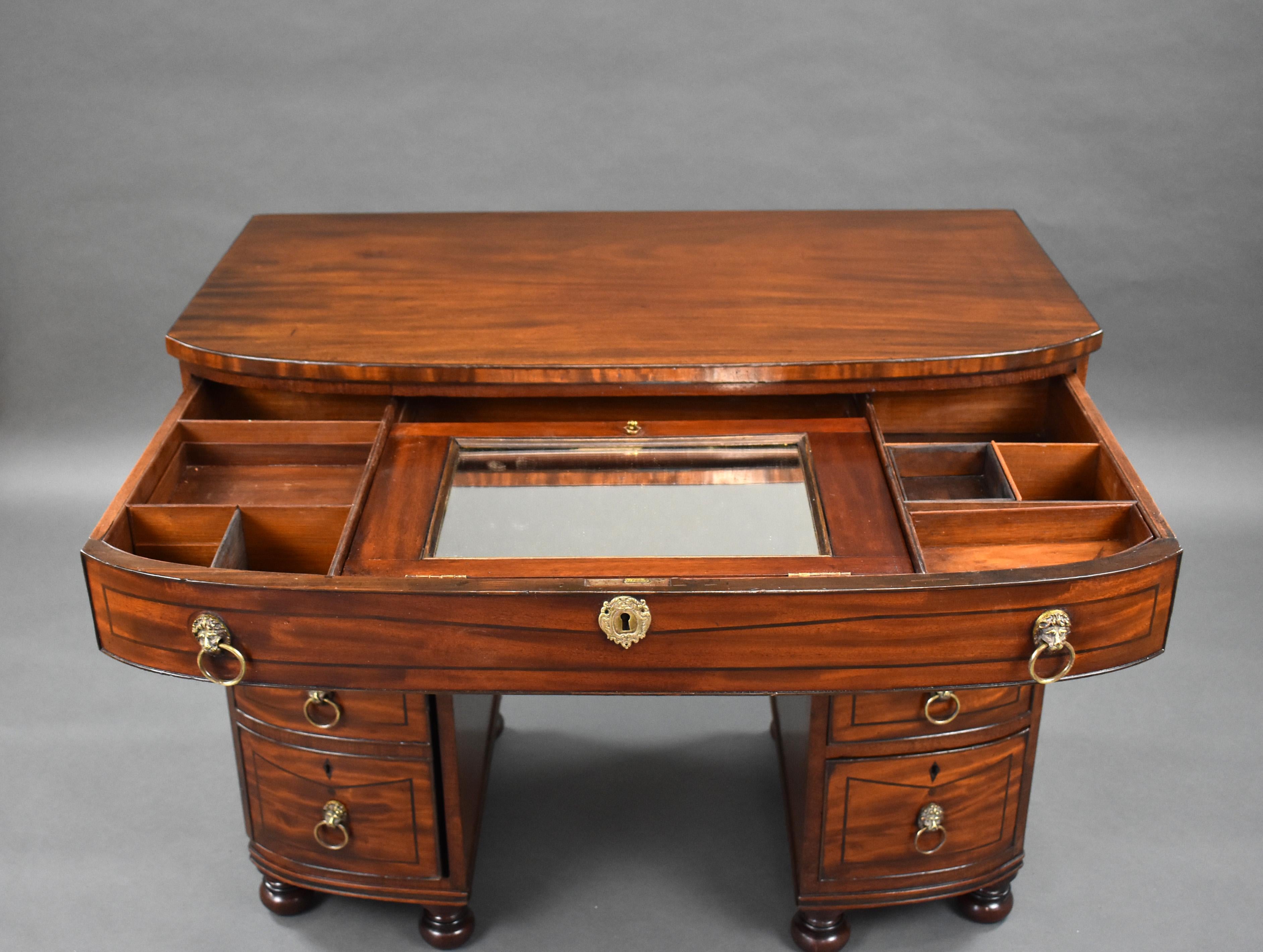 19th Century English Regency Period Mahogany Gentleman's Dressing Chest For Sale 5