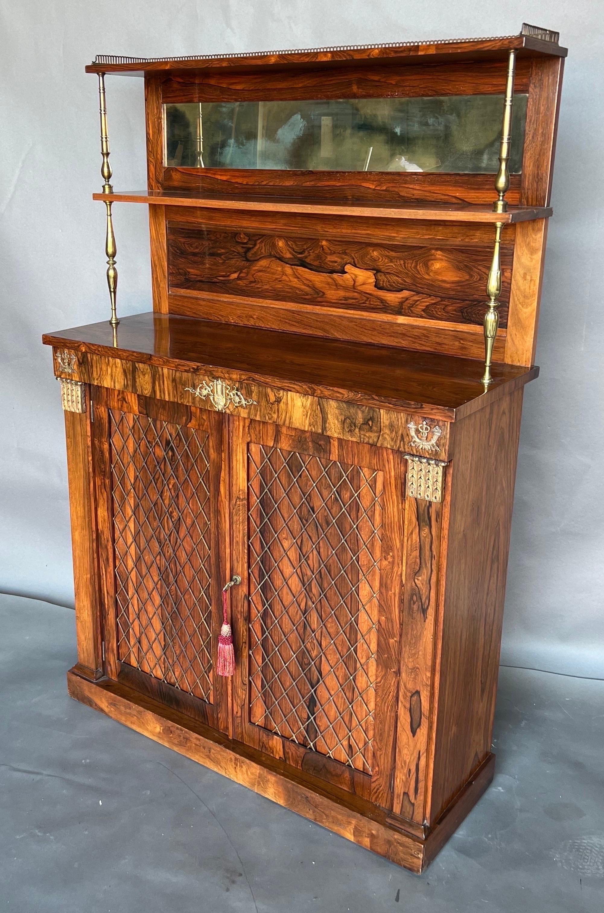 19th Century English Regency Rosewood Chiffonier or Bar In Good Condition For Sale In Richmond, VA