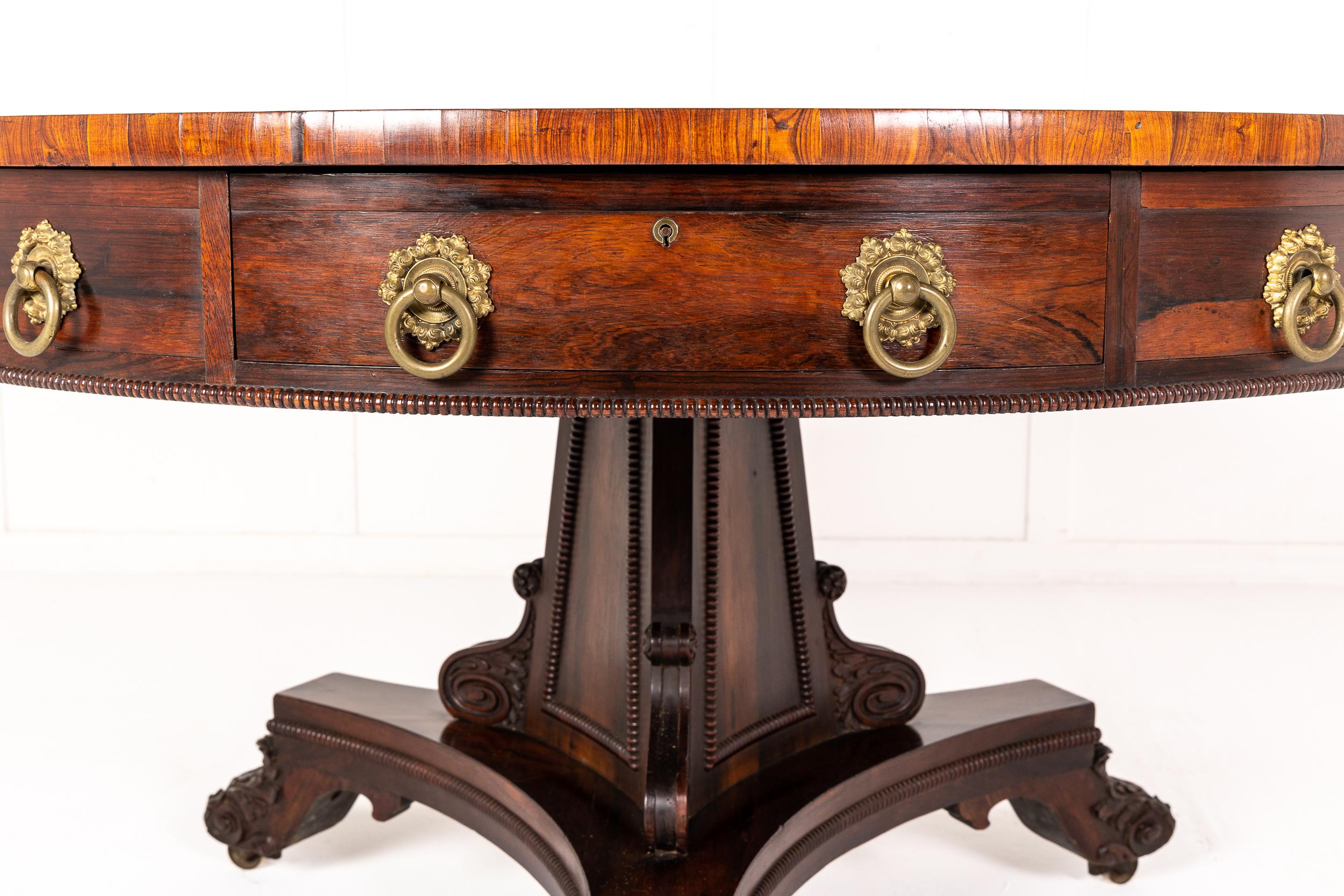 19th Century English Regency Rosewood Drum Table In Good Condition In Gloucestershire, GB