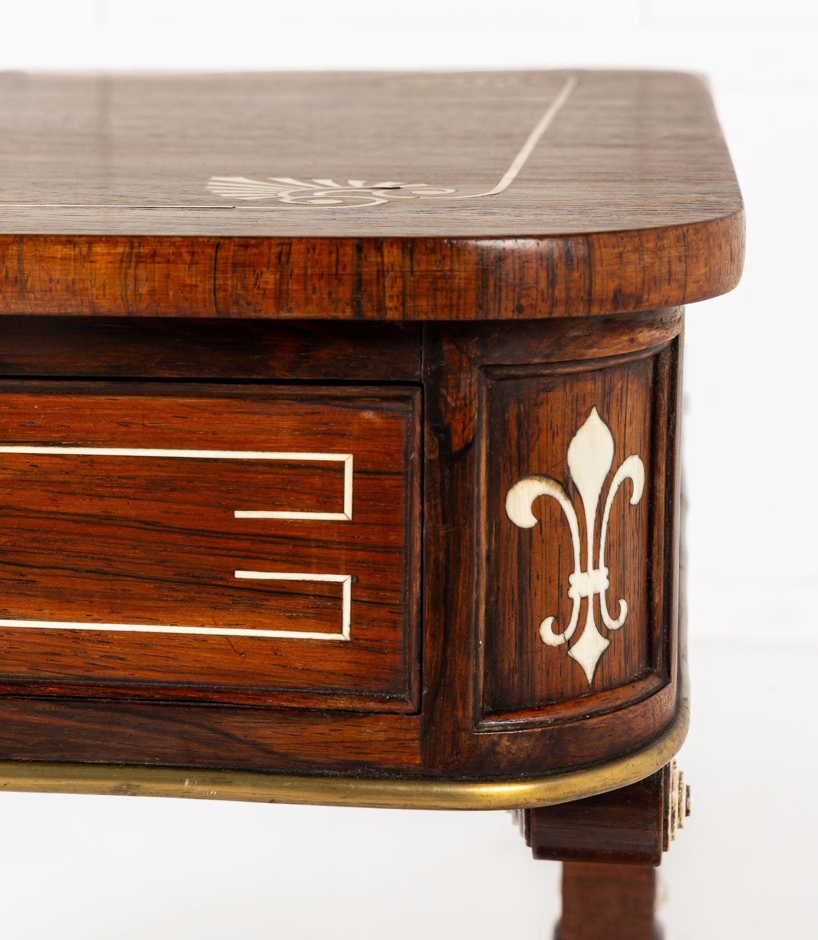 19th Century English Regency Rosewood Library Table For Sale 3