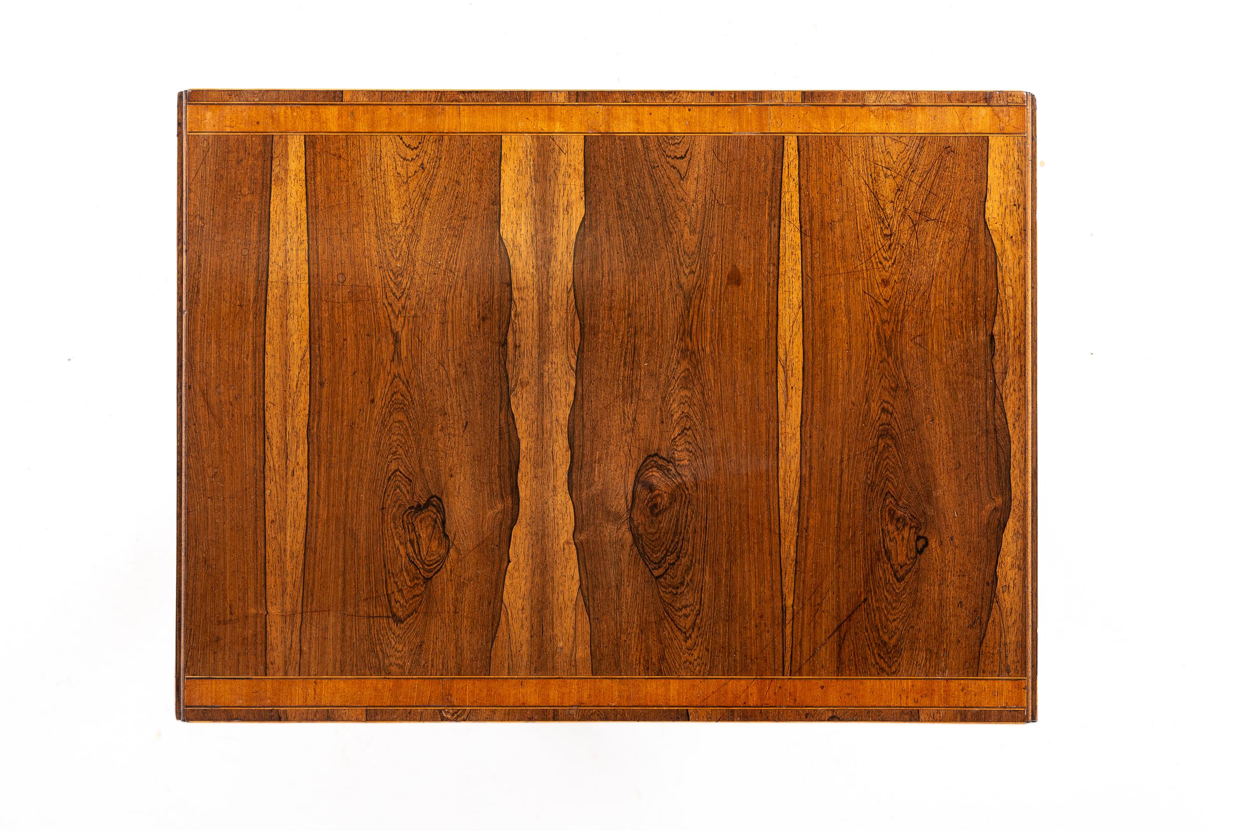 19th Century English Regency Rosewood Sofa Table In Excellent Condition For Sale In Gloucestershire, GB