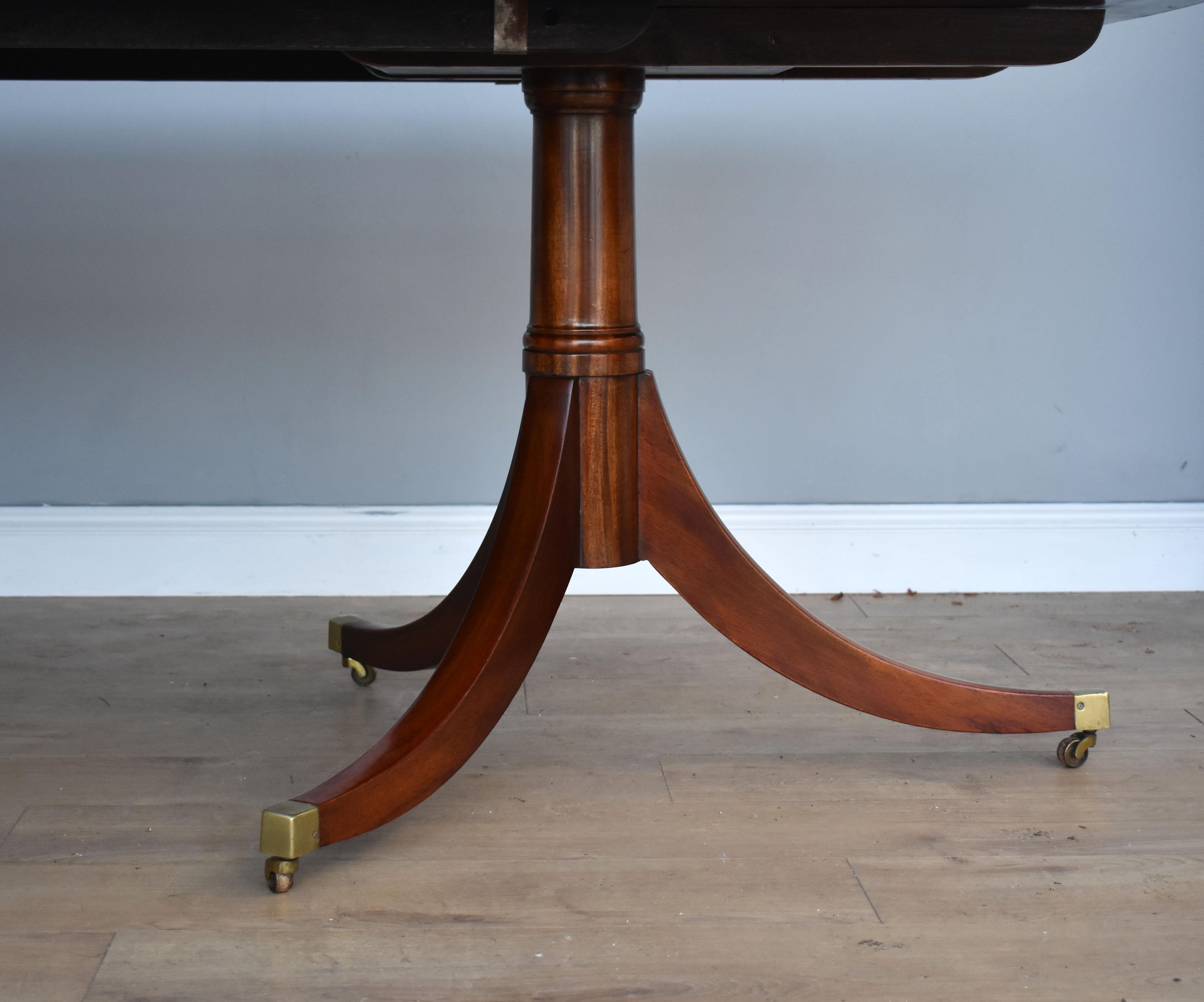 19th Century English Regency Style Mahogany Pedestal Dining Table 1