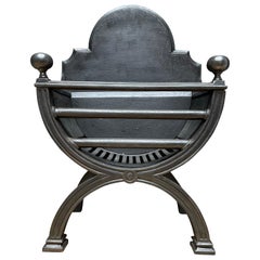 Grille de cheminée en fonte polie de style Régence anglaise du 19ème siècle