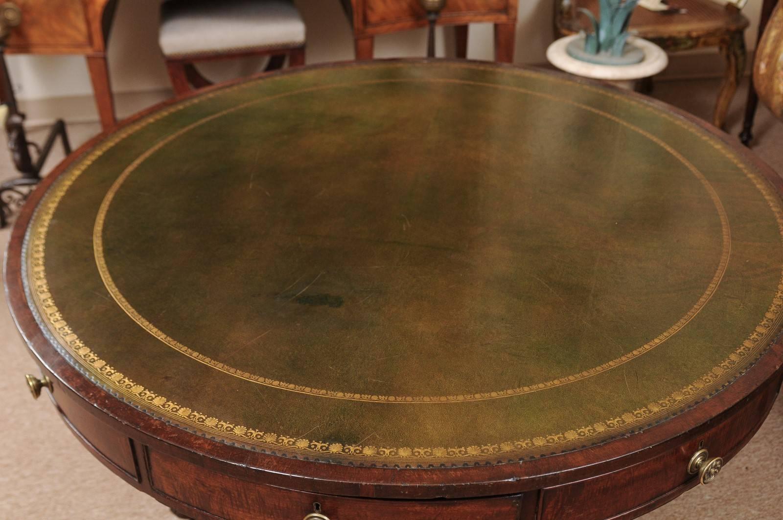 19th Century English Regency Style Rent Table with Green Leather Top & Paw Feet In Good Condition For Sale In Atlanta, GA