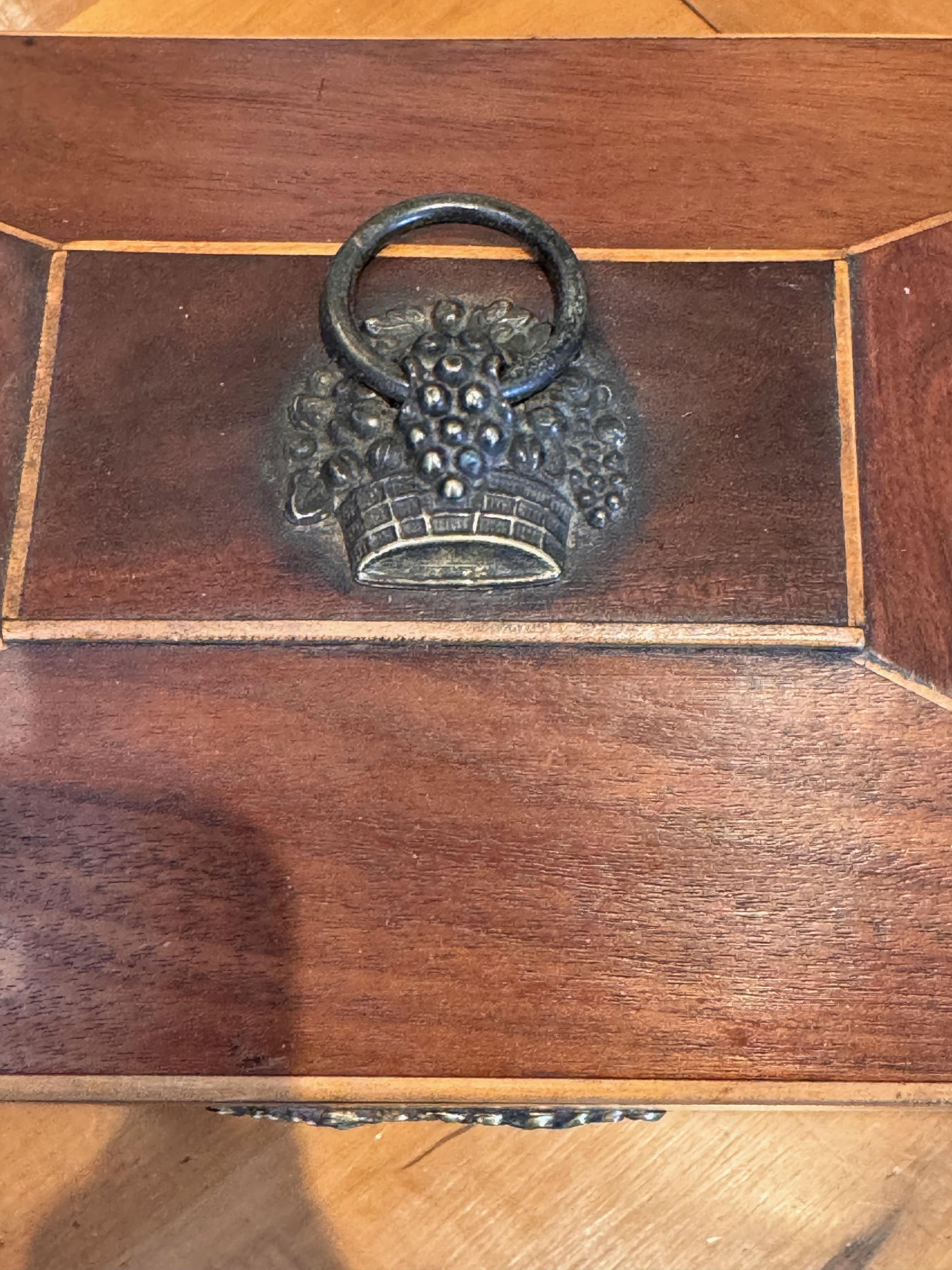 Porta tè inglese Regency del XIX secolo in vendita 1