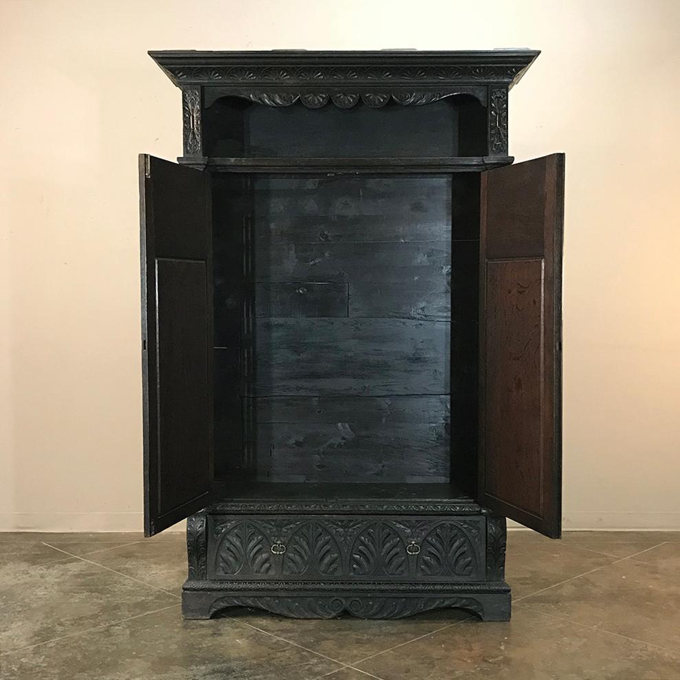 19th Century English Renaissance Armoire, Wardrobe, Cabinet In Good Condition In Dallas, TX