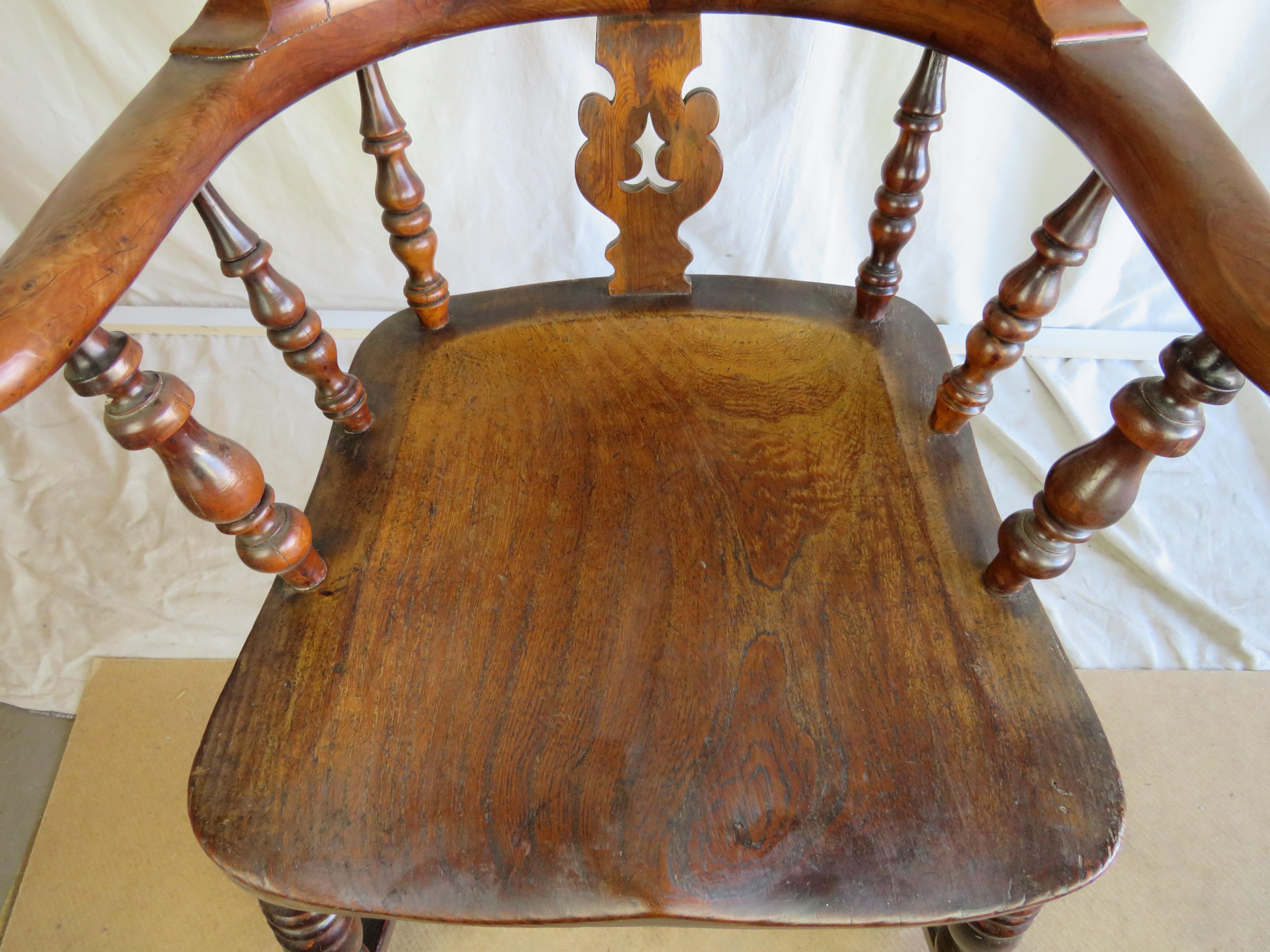 Anglais Chaise à bascule Windsor anglaise du 19ème siècle en vente