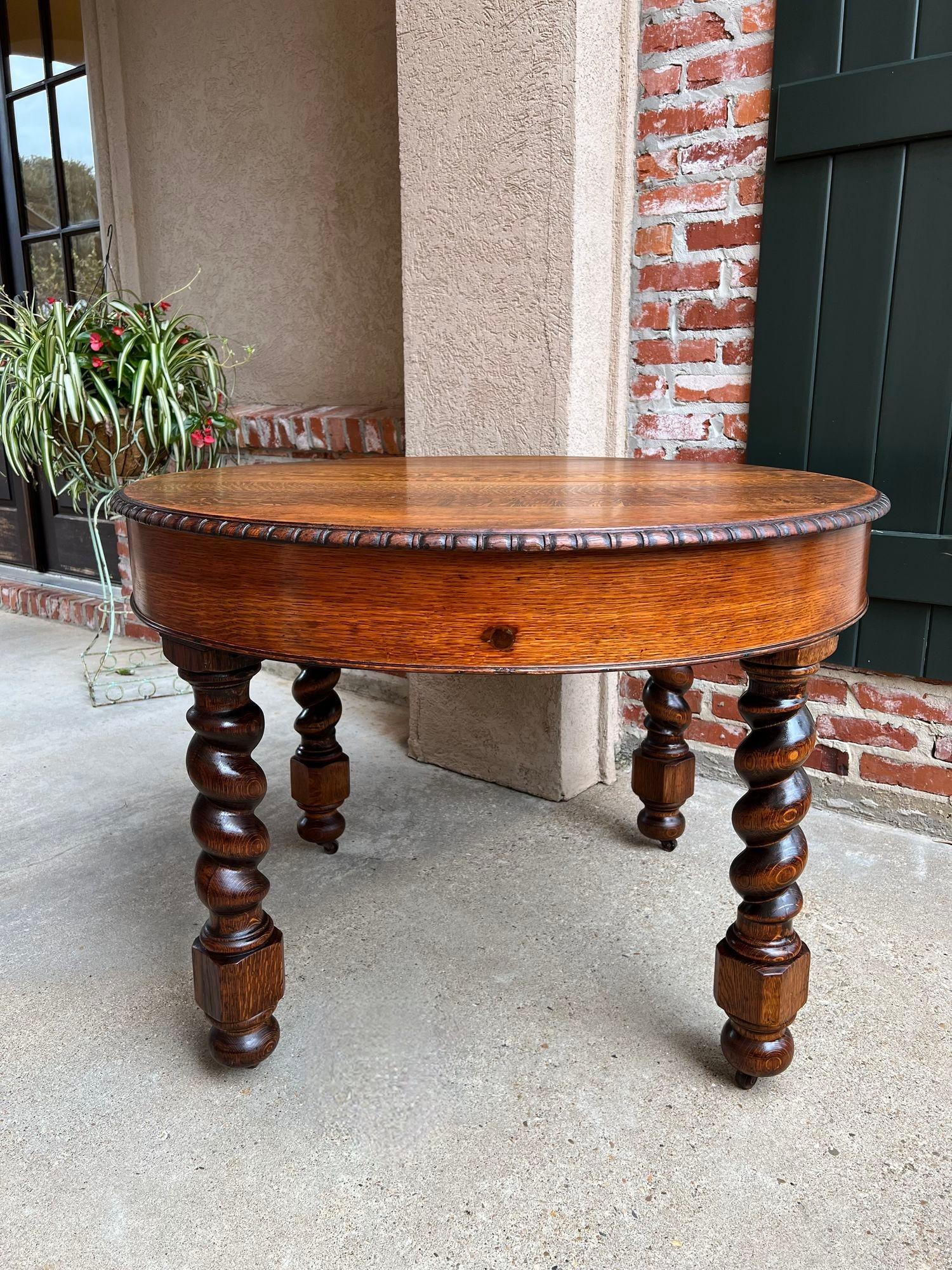 Hand-Carved 19th Century English Round Dining Center Table Barley Twist Carved Tiger Oak