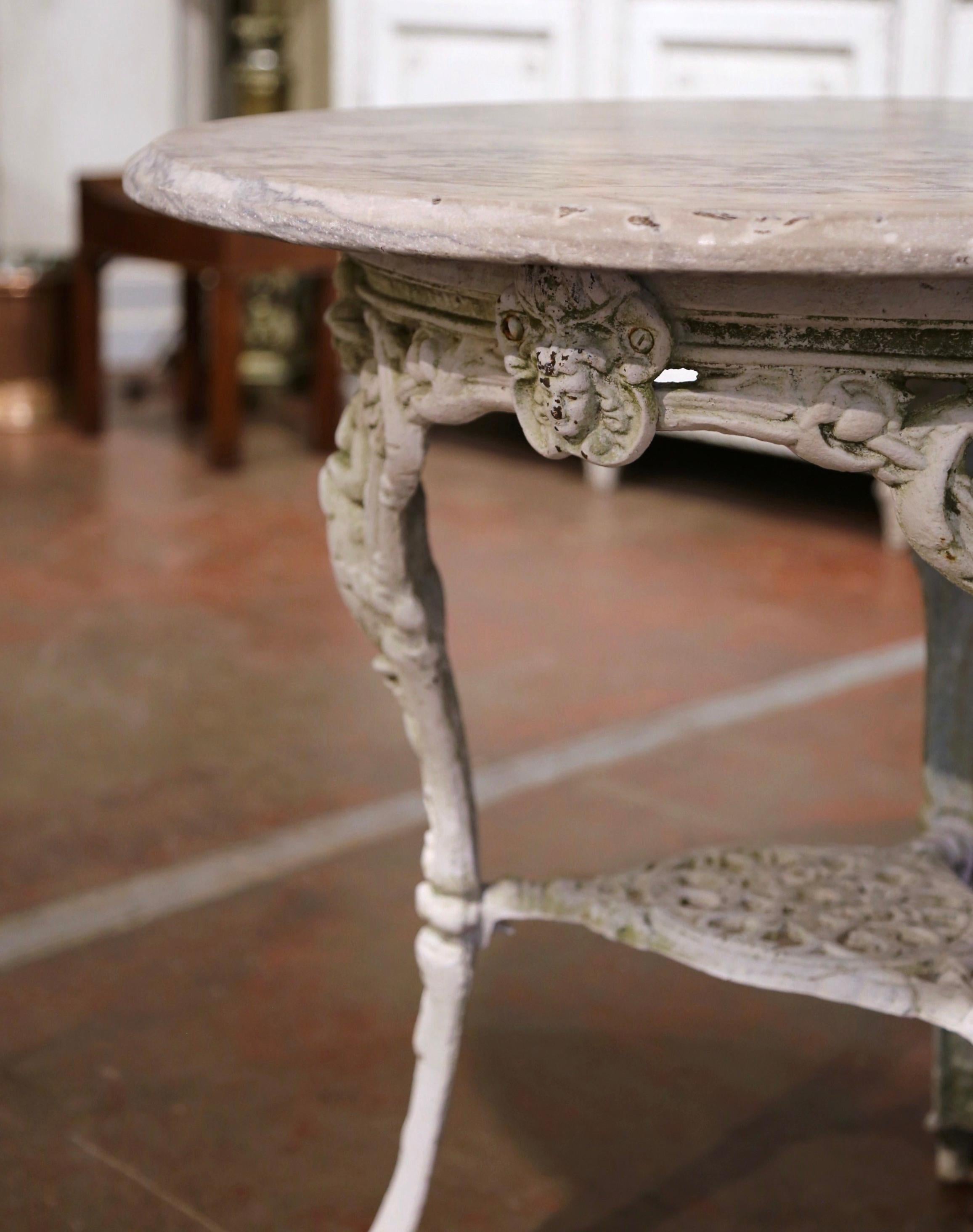 19th Century English Round Marble Top Painted Iron Outdoor Garden Bistrot Table  1