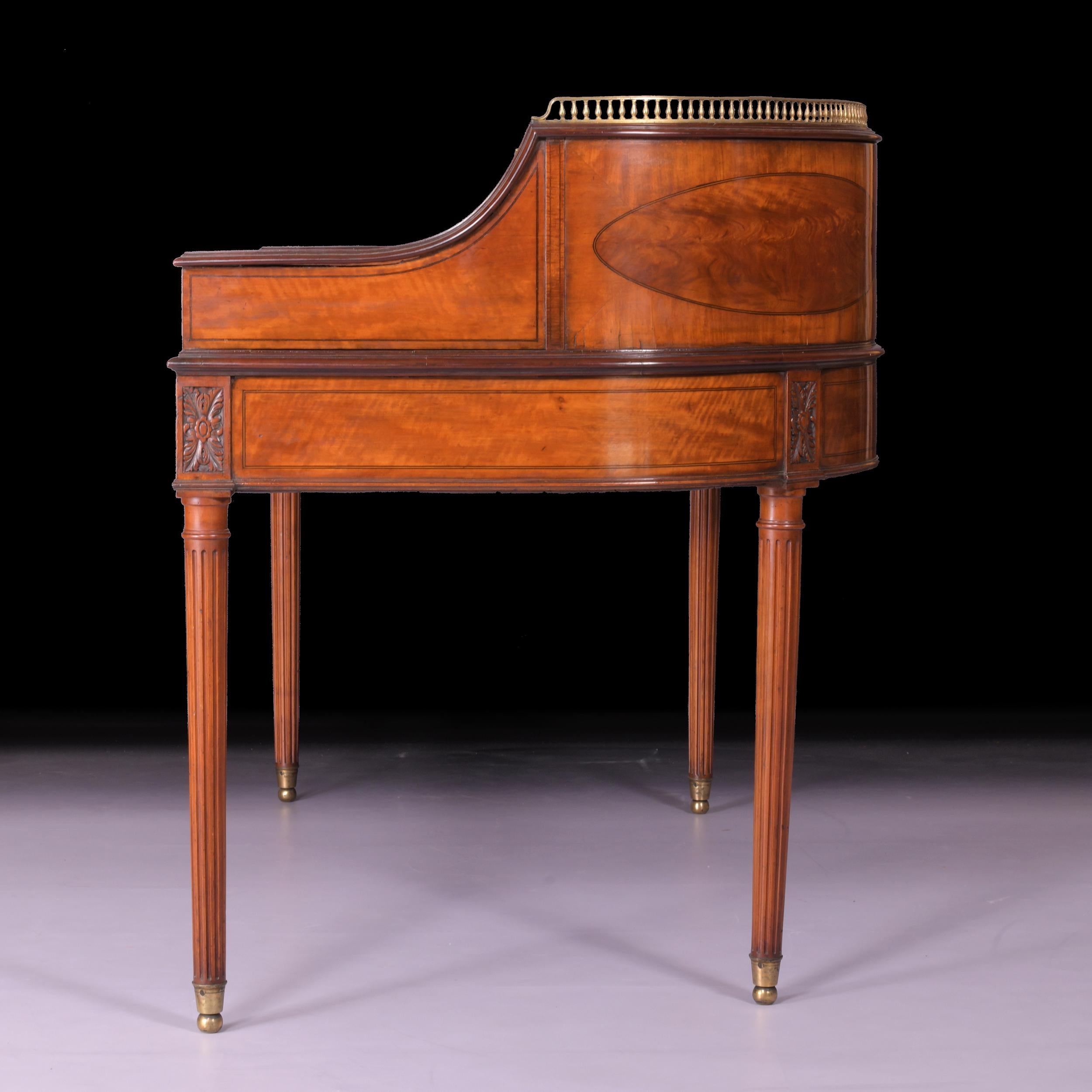 Georgian 19th Century English Satinwood Carlton House Desk Attributed to Gillows For Sale