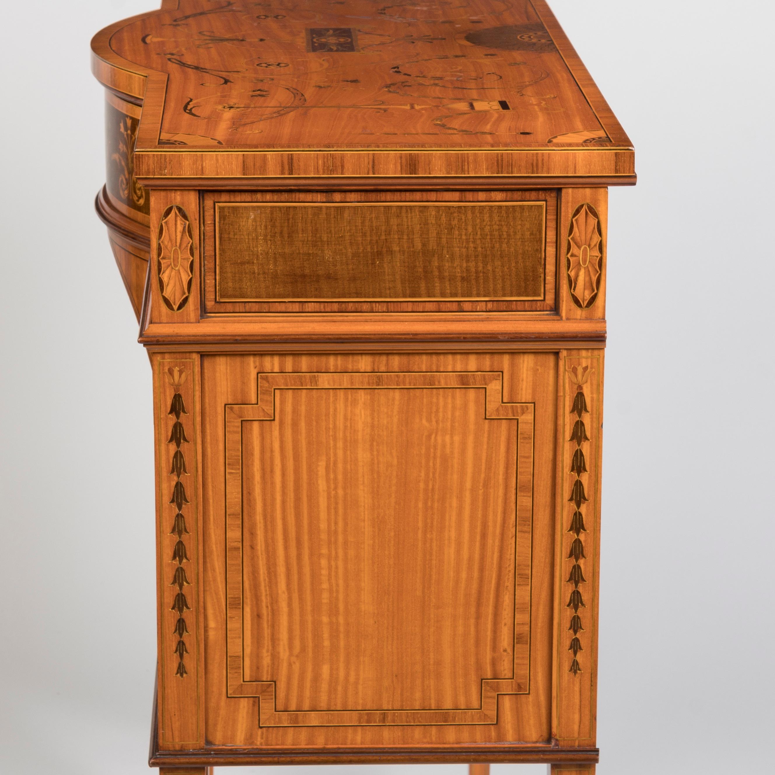 19th Century English Satinwood Console Table attributed to Wright & Mansfield For Sale 5