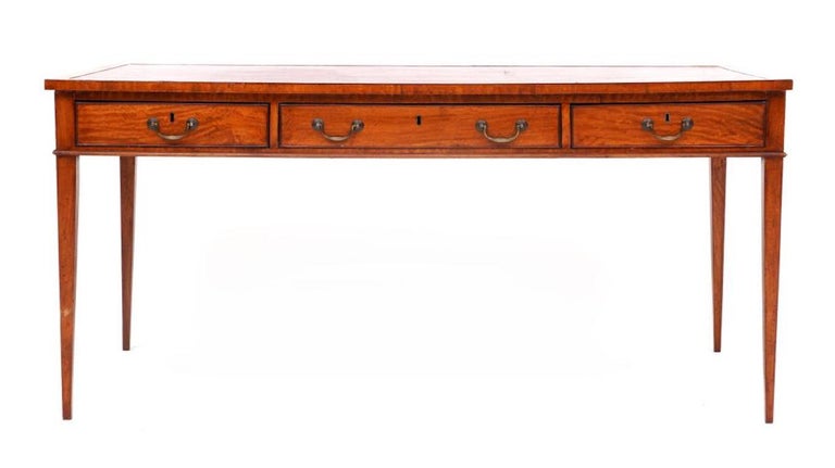 19th Century English Satinwood Writing Desk In Good Condition For Sale In Essex, MA