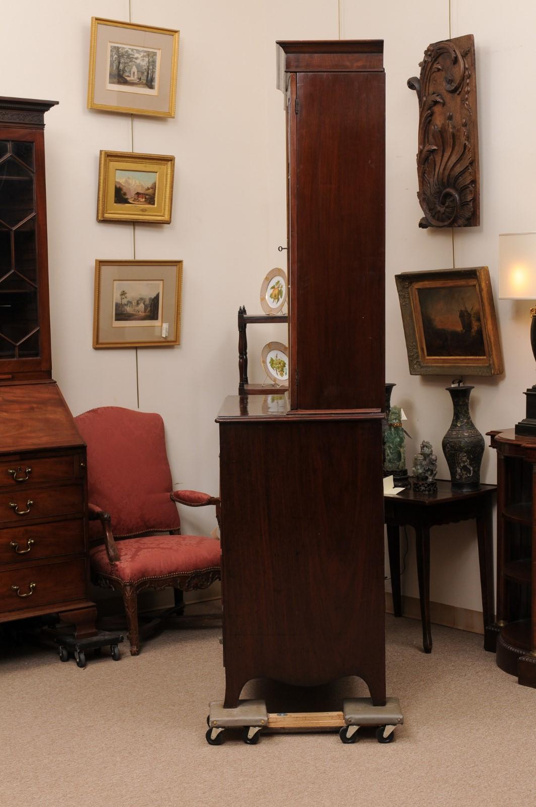  19th Century English Secretary Bookcase in Mahogany with Flat Cornice Top 12