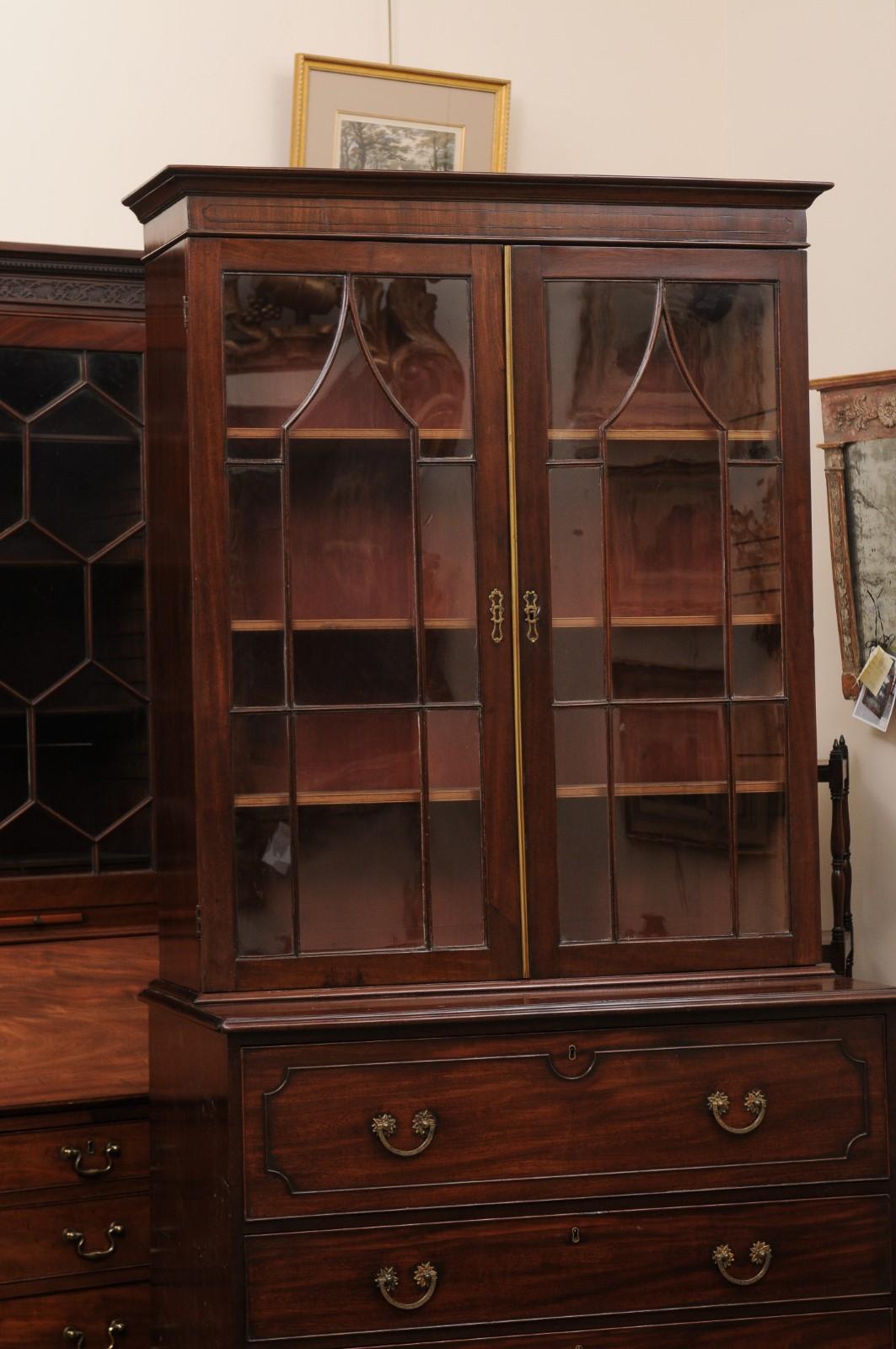  19th Century English Secretary Bookcase in Mahogany with Flat Cornice Top 1