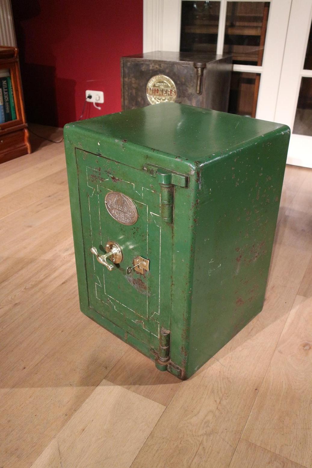 Antique English safe. Entirely in perfect condition. With drawer. Both locks work well origin: England, West Bromwich, circa 1890 maker: Sentry Safe, West Bromwich size: W 43cm, D 40cm, H 61cm.
        