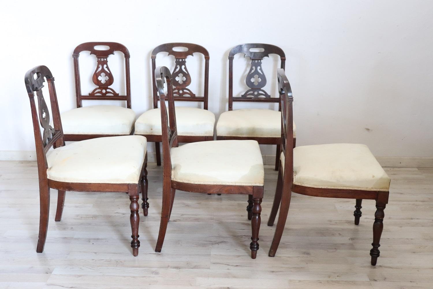 Englischer Satz von sechs antiken Stühlen aus dem 19. Jahrhundert im Zustand „Gut“ im Angebot in Casale Monferrato, IT