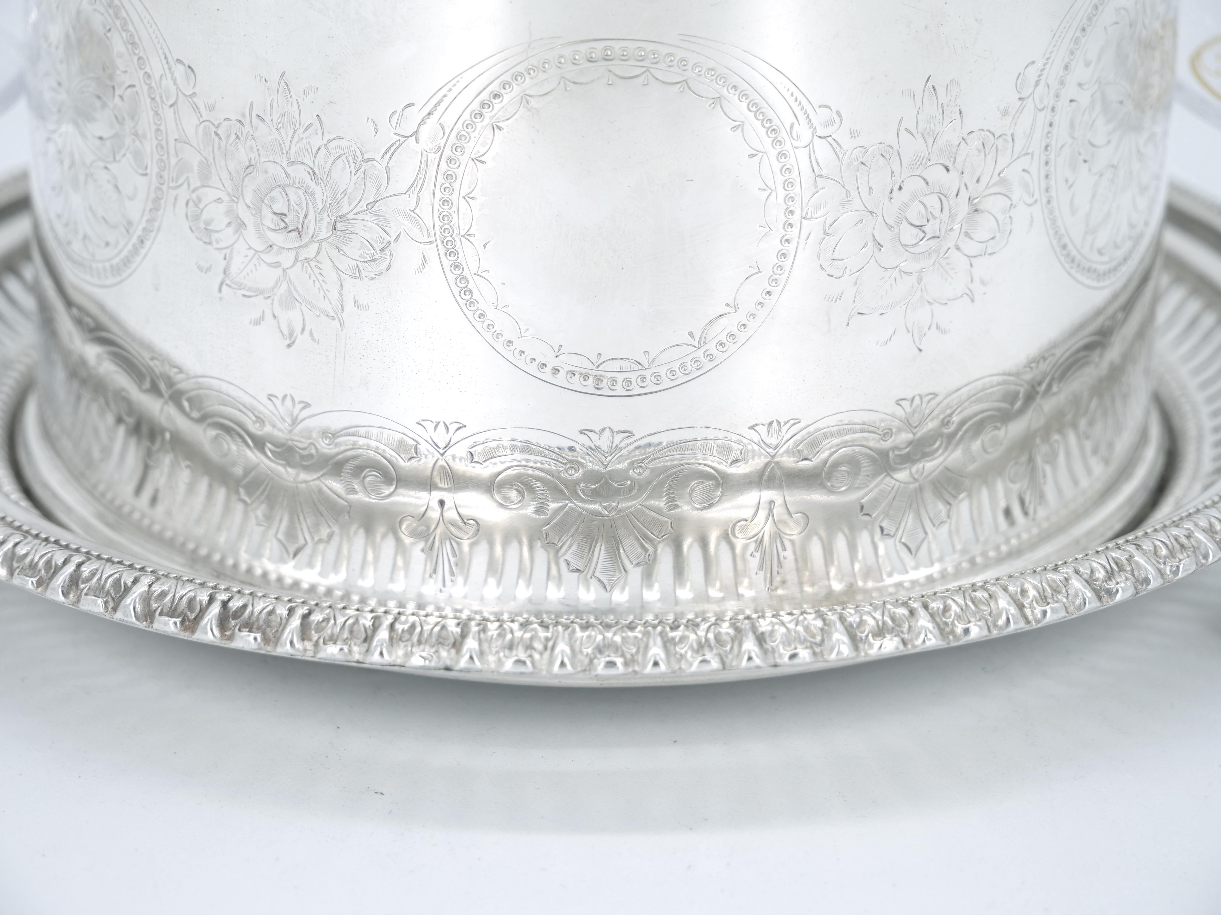 19th Century English Sheffield Silver Plate Ice Bucket / Tantalus For Sale 7