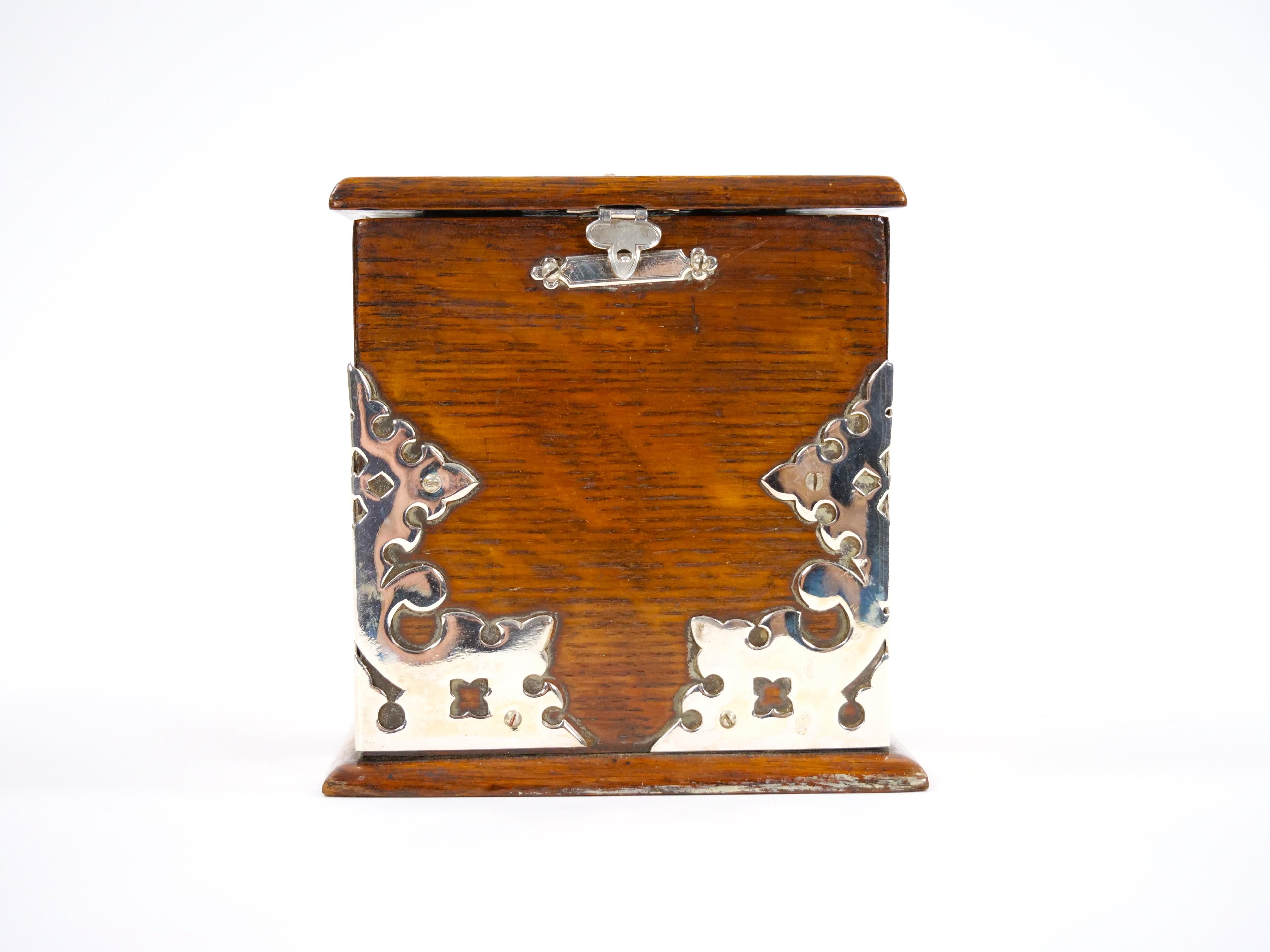 19th Century English Sheffield Silver Plate / Oak Tea Caddy For Sale 3