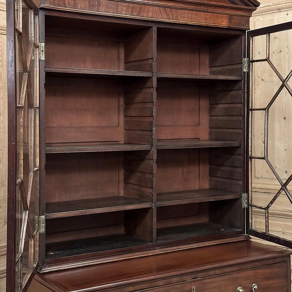 Segreteria in mogano Sheraton inglese del XIX secolo ~ Libreria in vendita 10