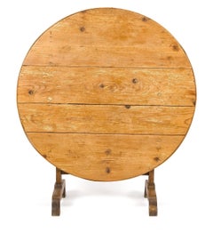 19th Century English Shoe-Foot Pine Wine Table with Tripod Base